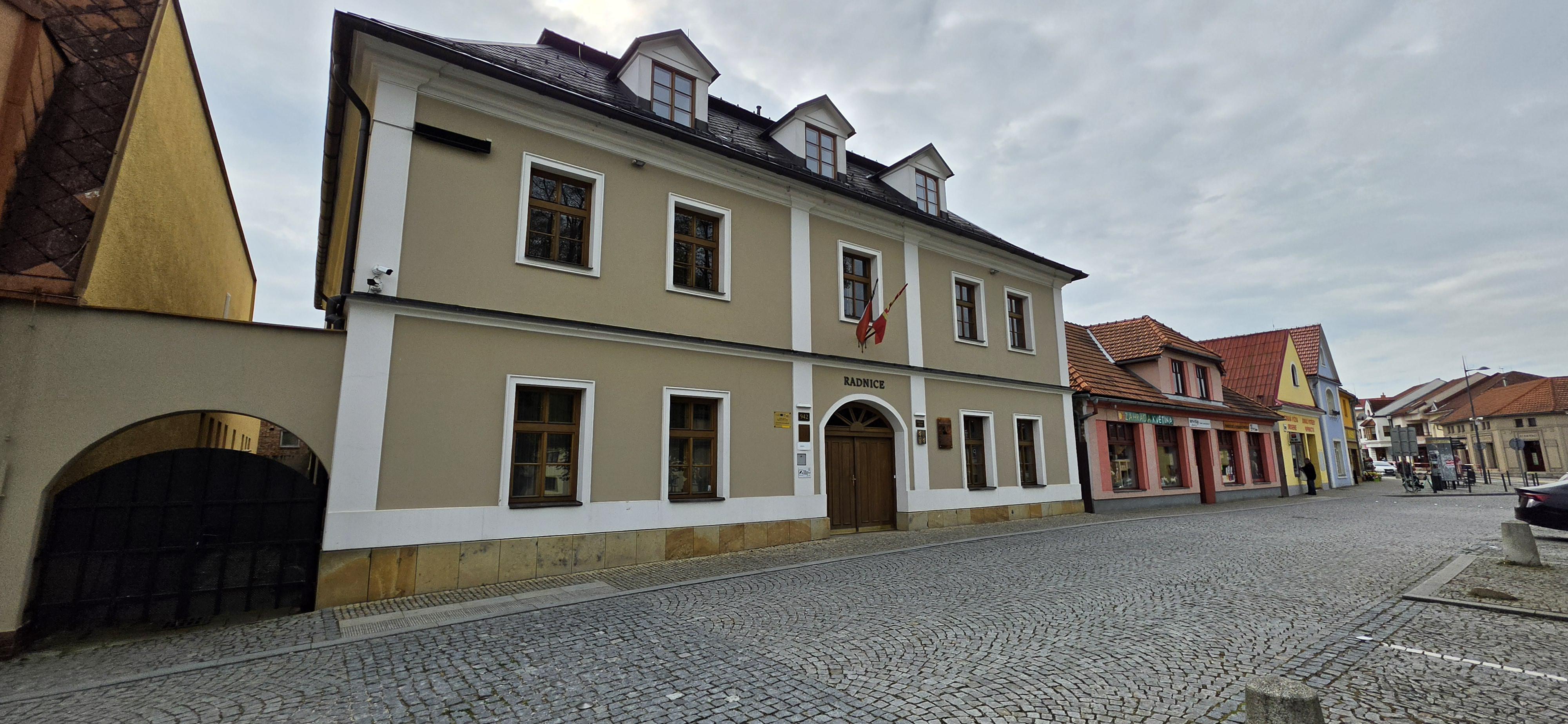 Brumov - Bylnice - městský úřad foto 3
