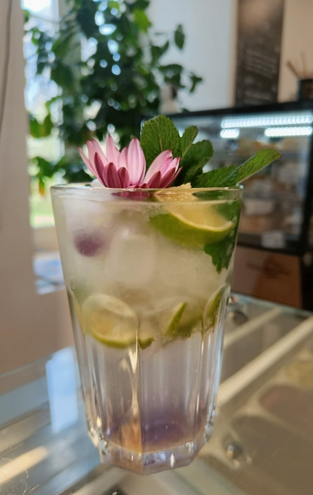 Kafe Laky foto 4