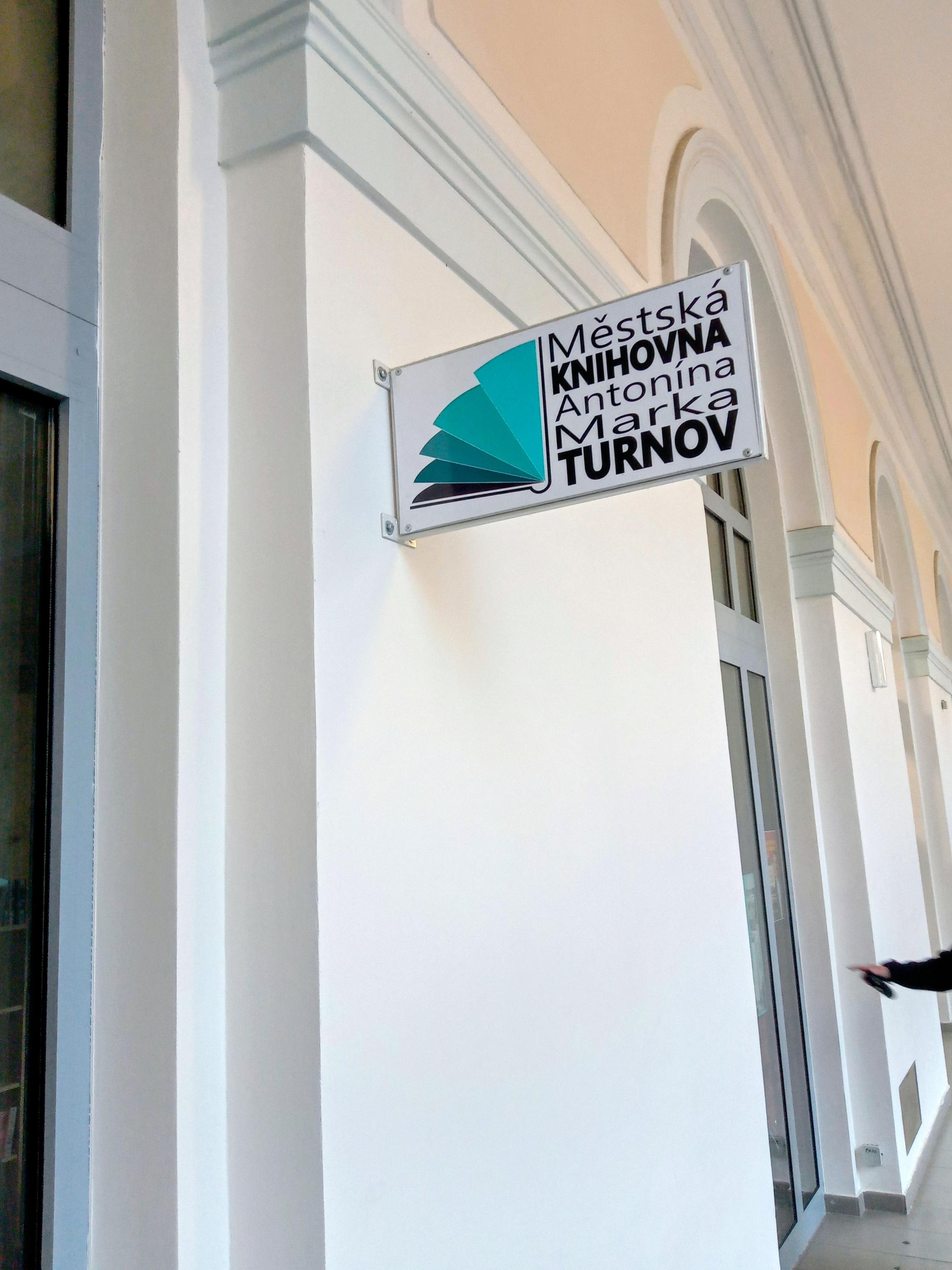 Městská knihovna Antonína Marka Turnov foto 1