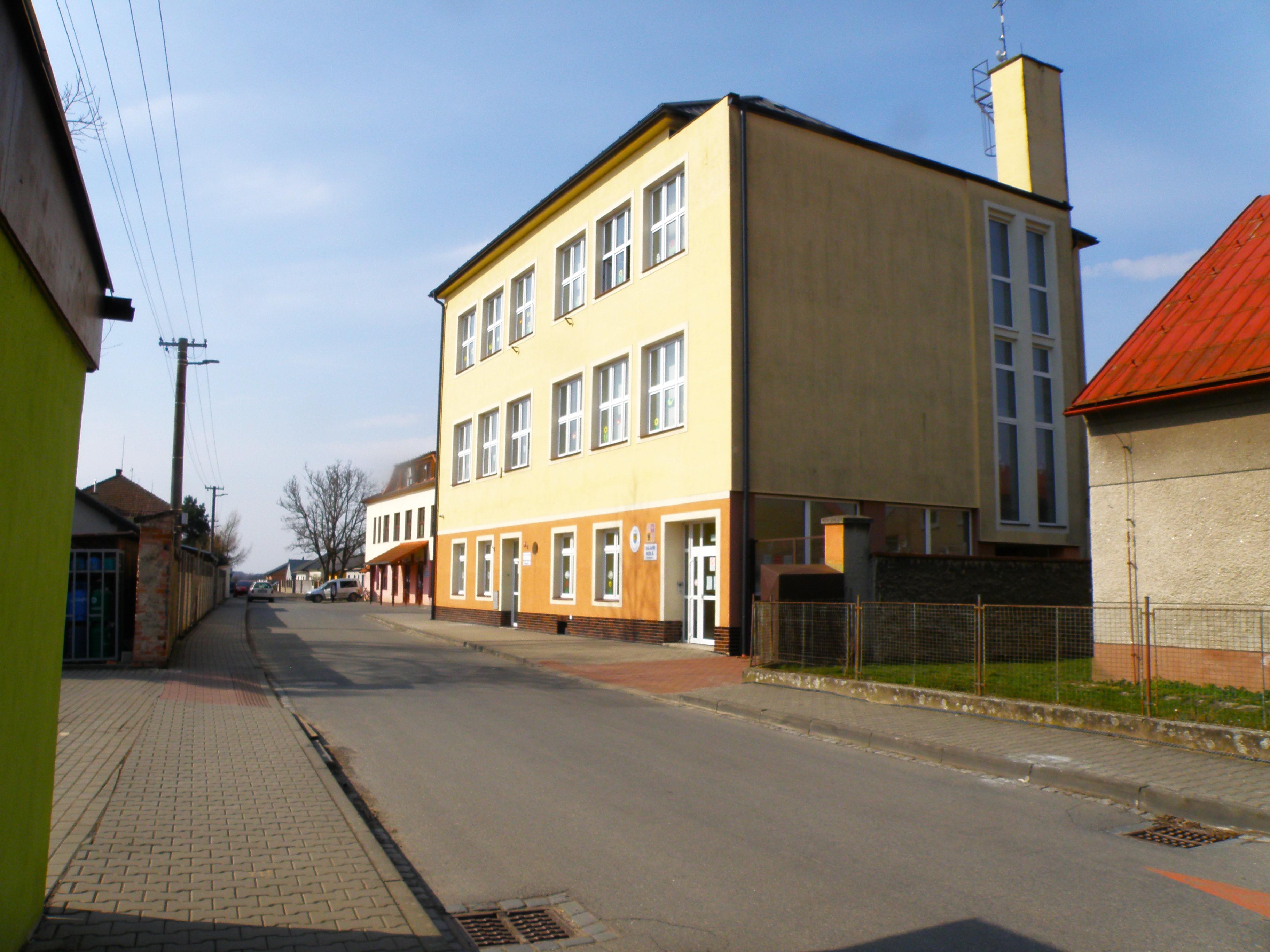 ZŠ a MŠ Prosenice foto 3
