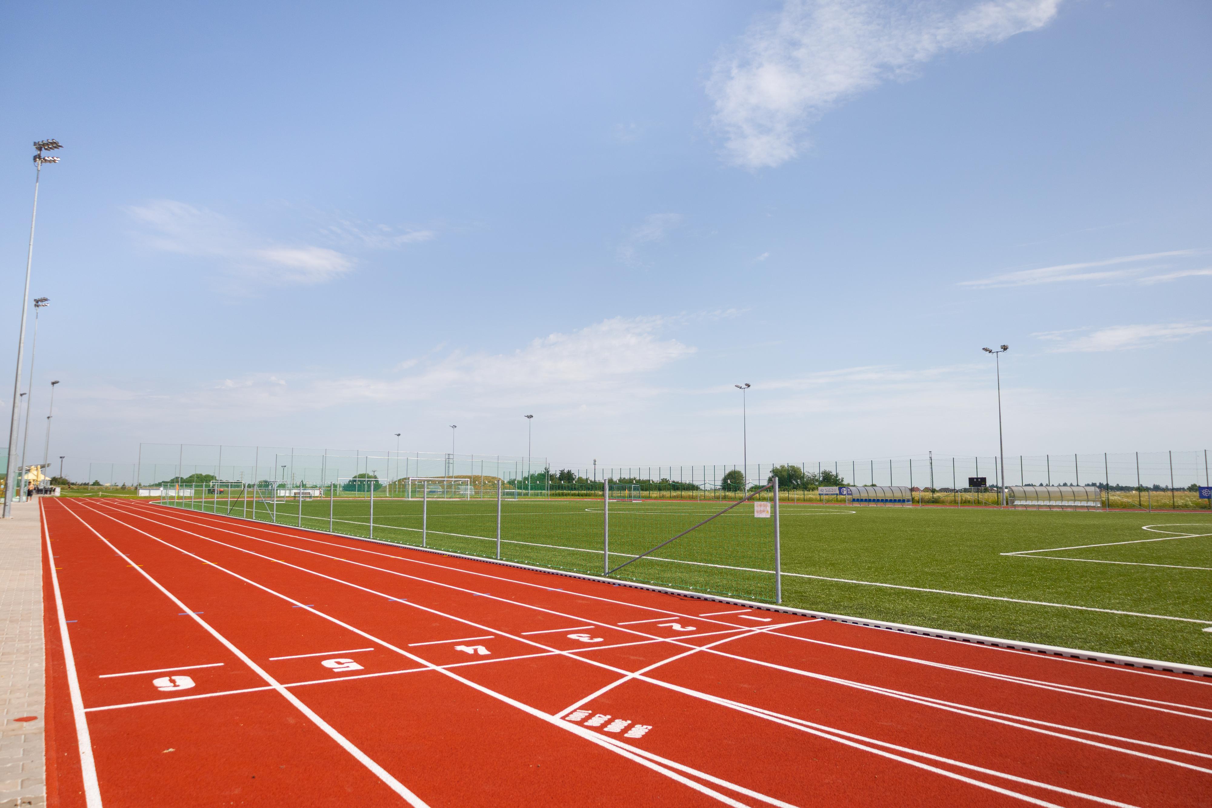 Sportovní areál Jesenice foto 4