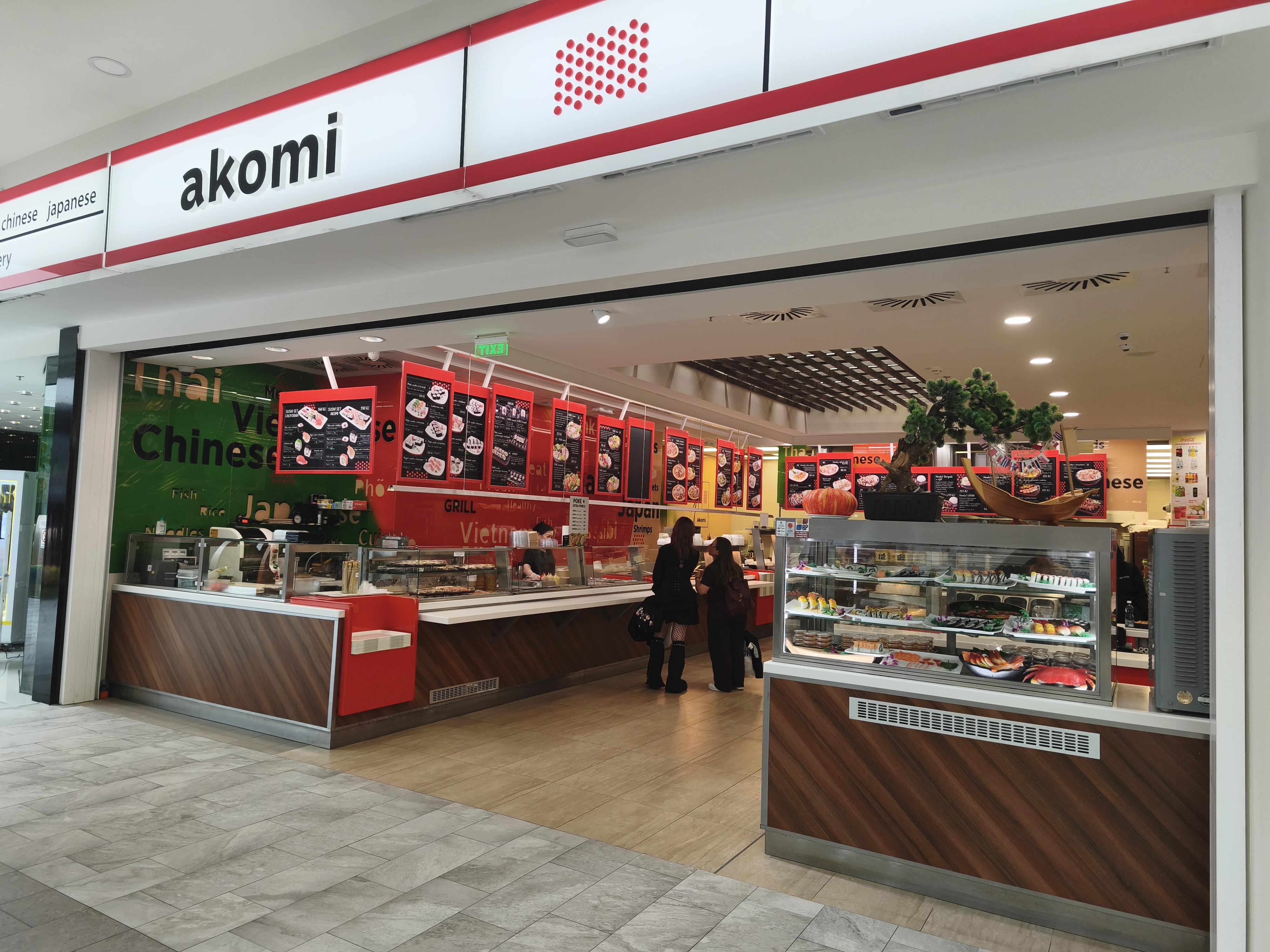 AKOMI