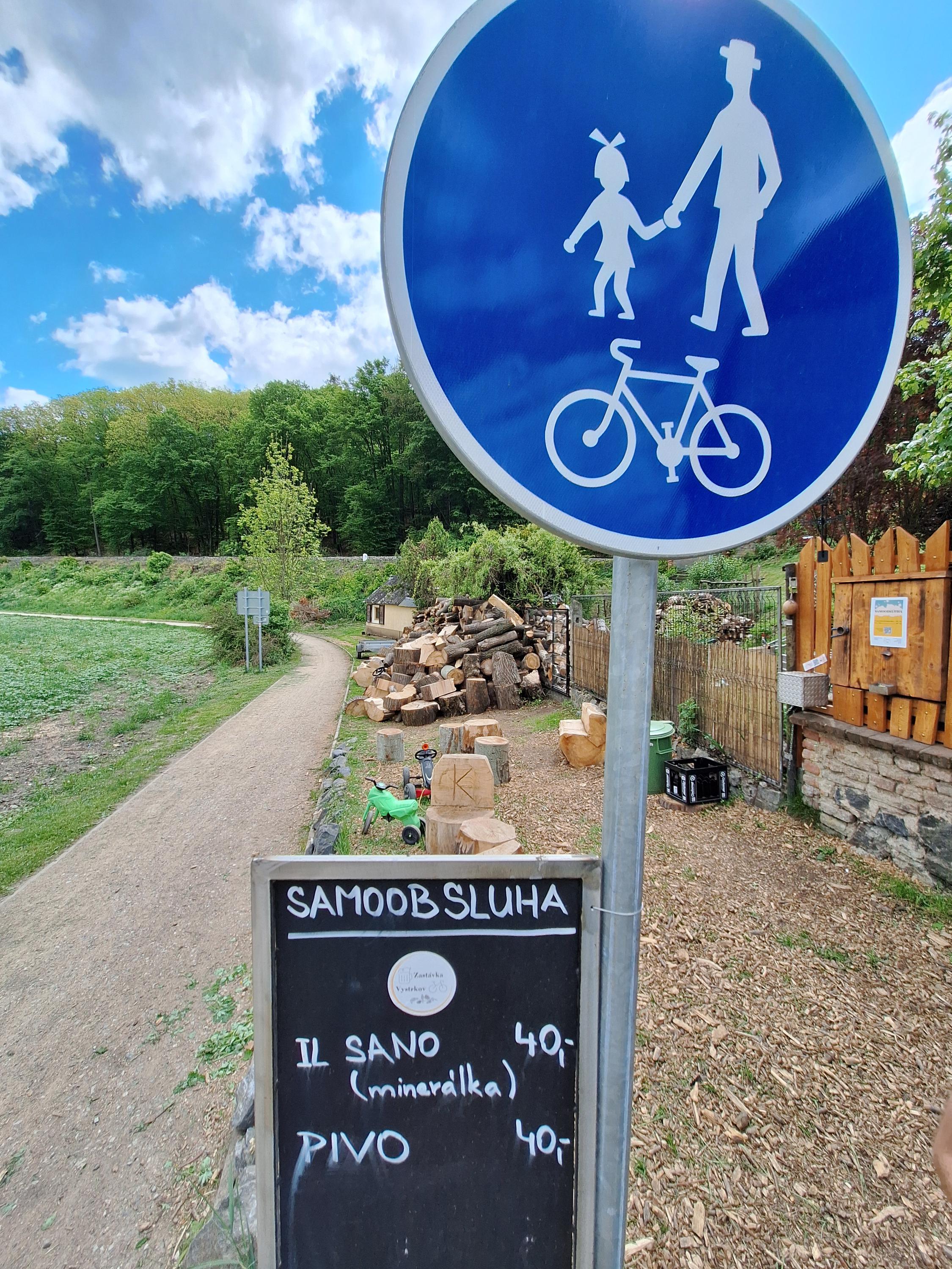 Zastávka Vystrkov foto 2
