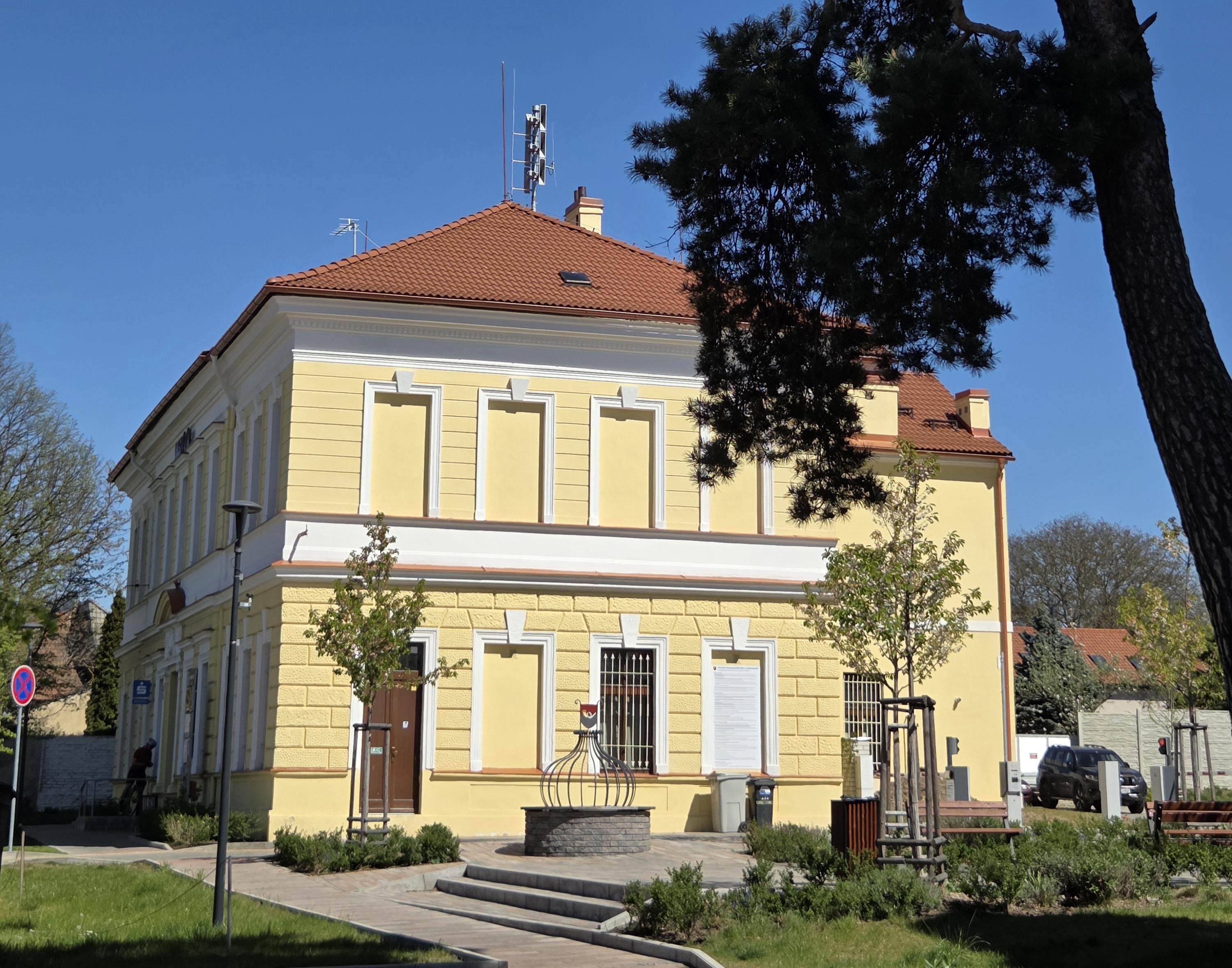 Městská knihovna Rudná foto 3