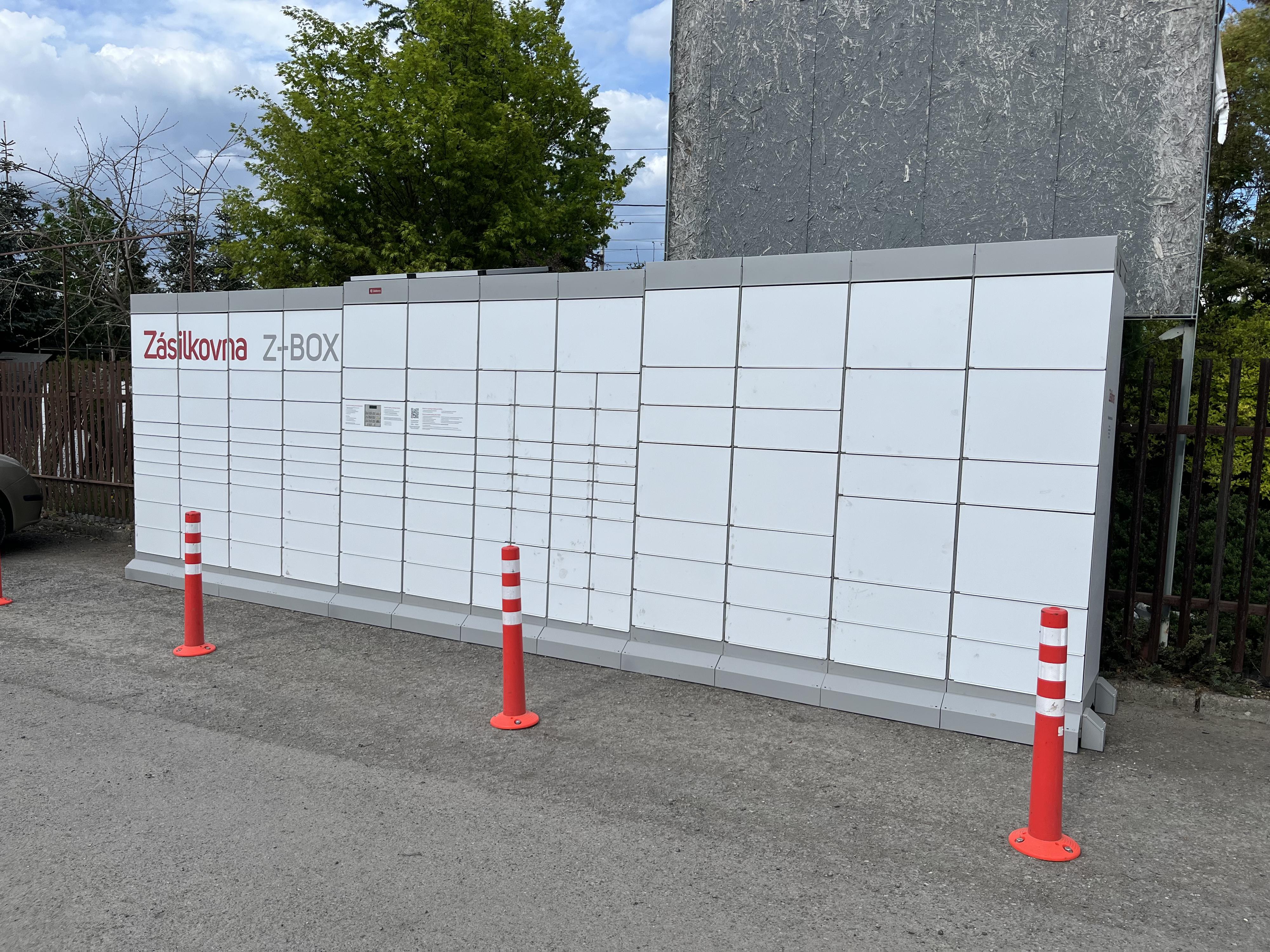 Z-BOX foto 1