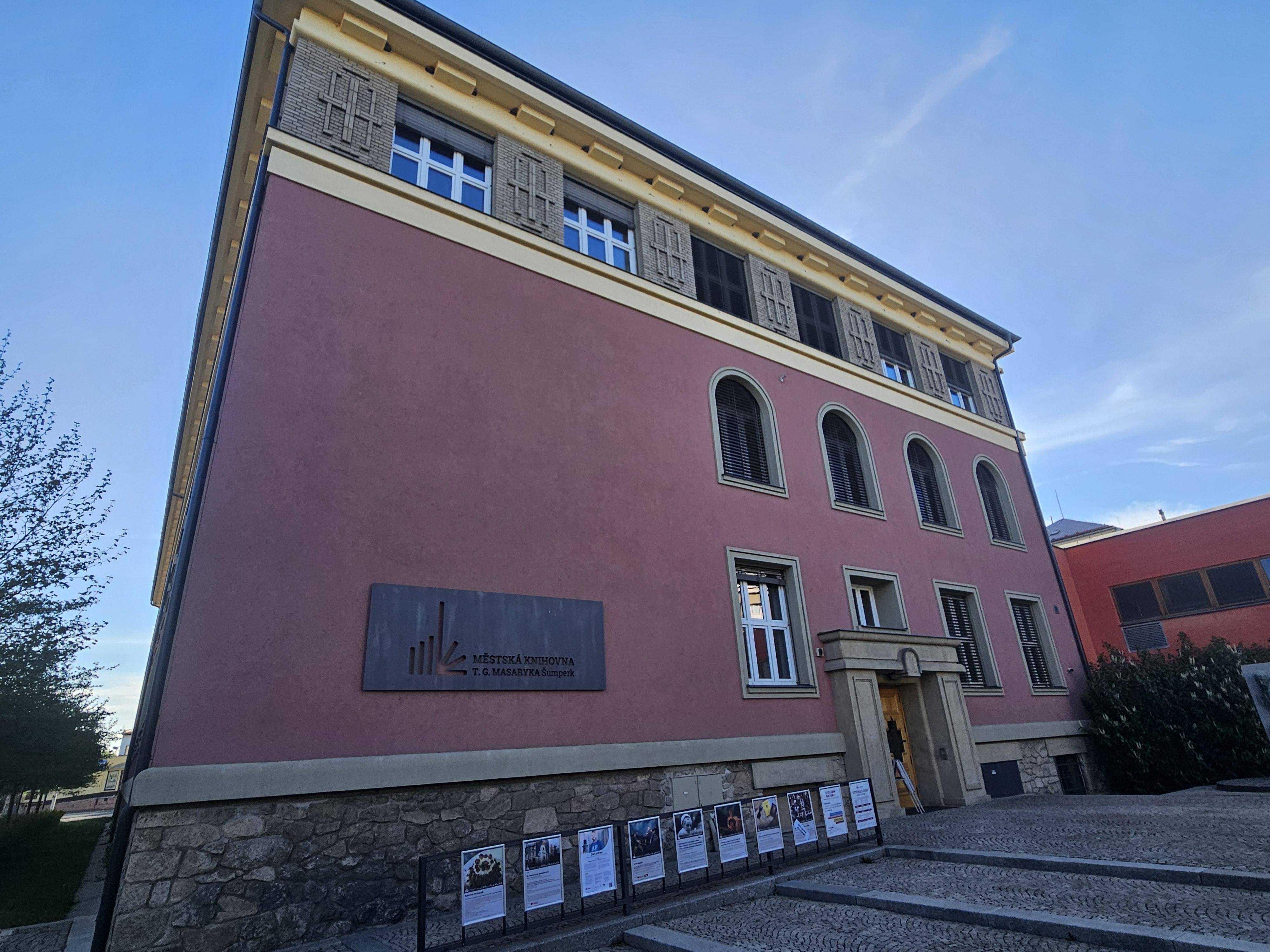 Městská knihovna T. G. Masaryka Šumperk, p. o. foto 6