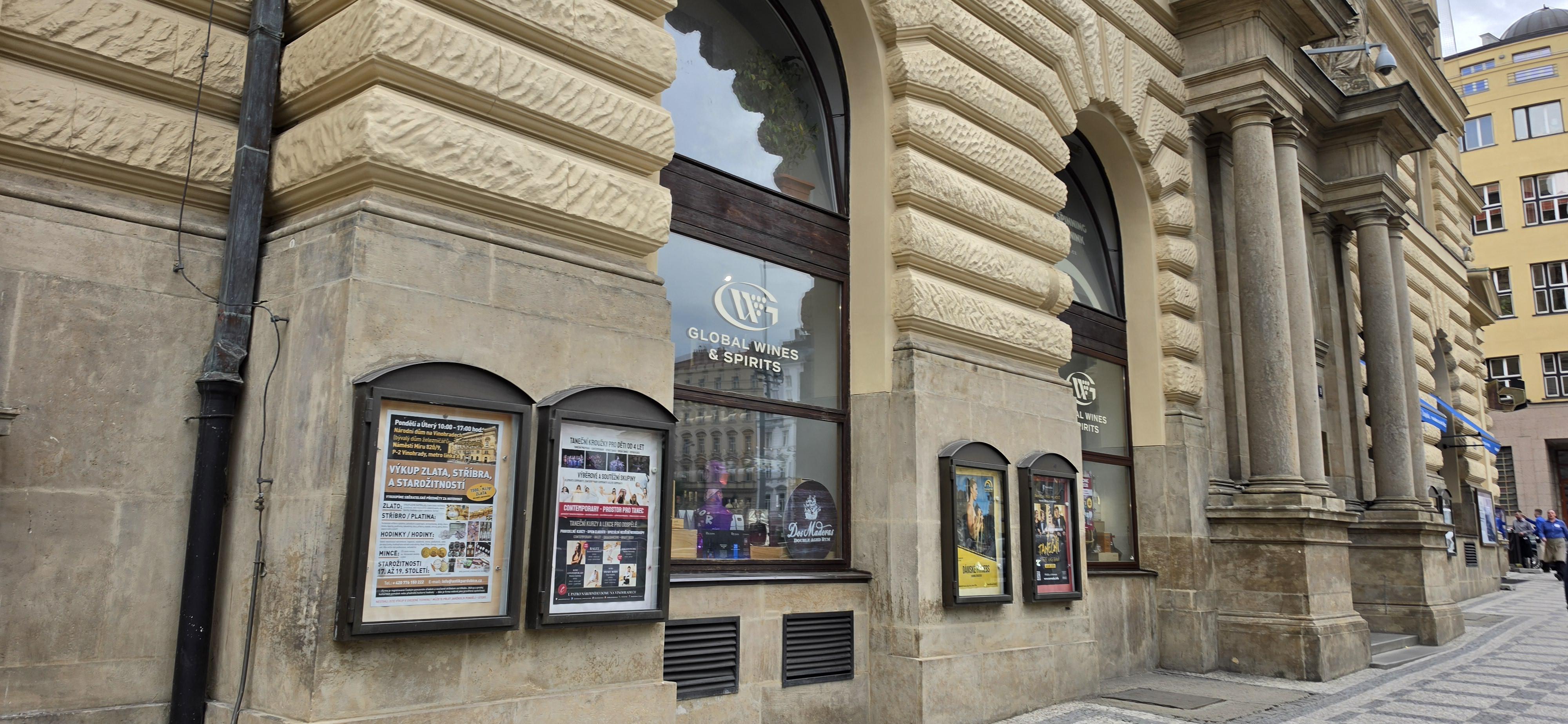 Global Wines & Spirits foto 2
