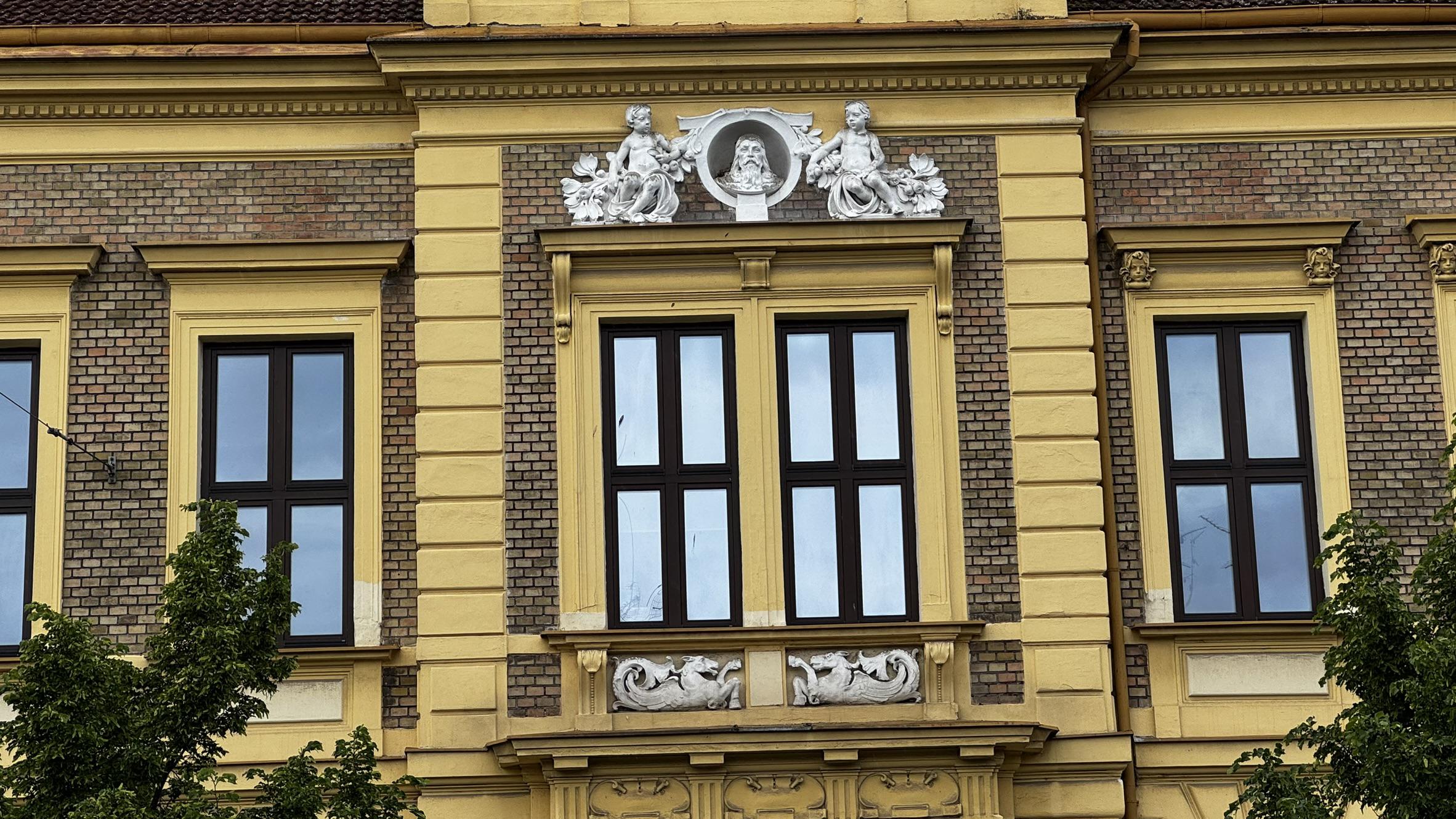 ZŠ a MŠ Hradec Králové, Pražská foto 5