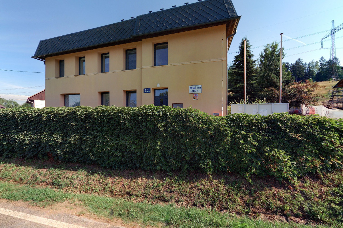 Janův Důl - obecní úřad foto 3