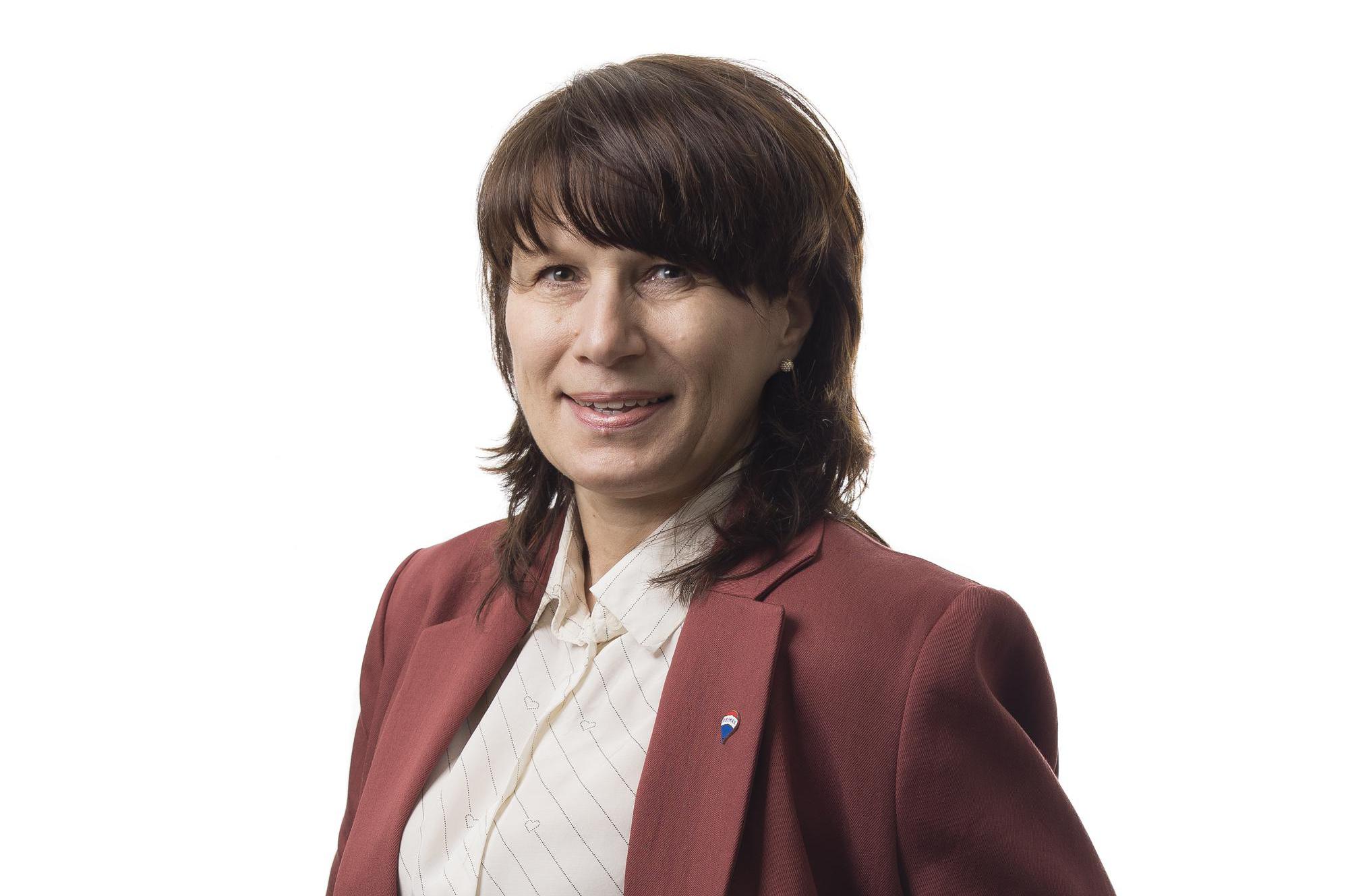 Lenka Veselá - realitní makléřka RE/MAX