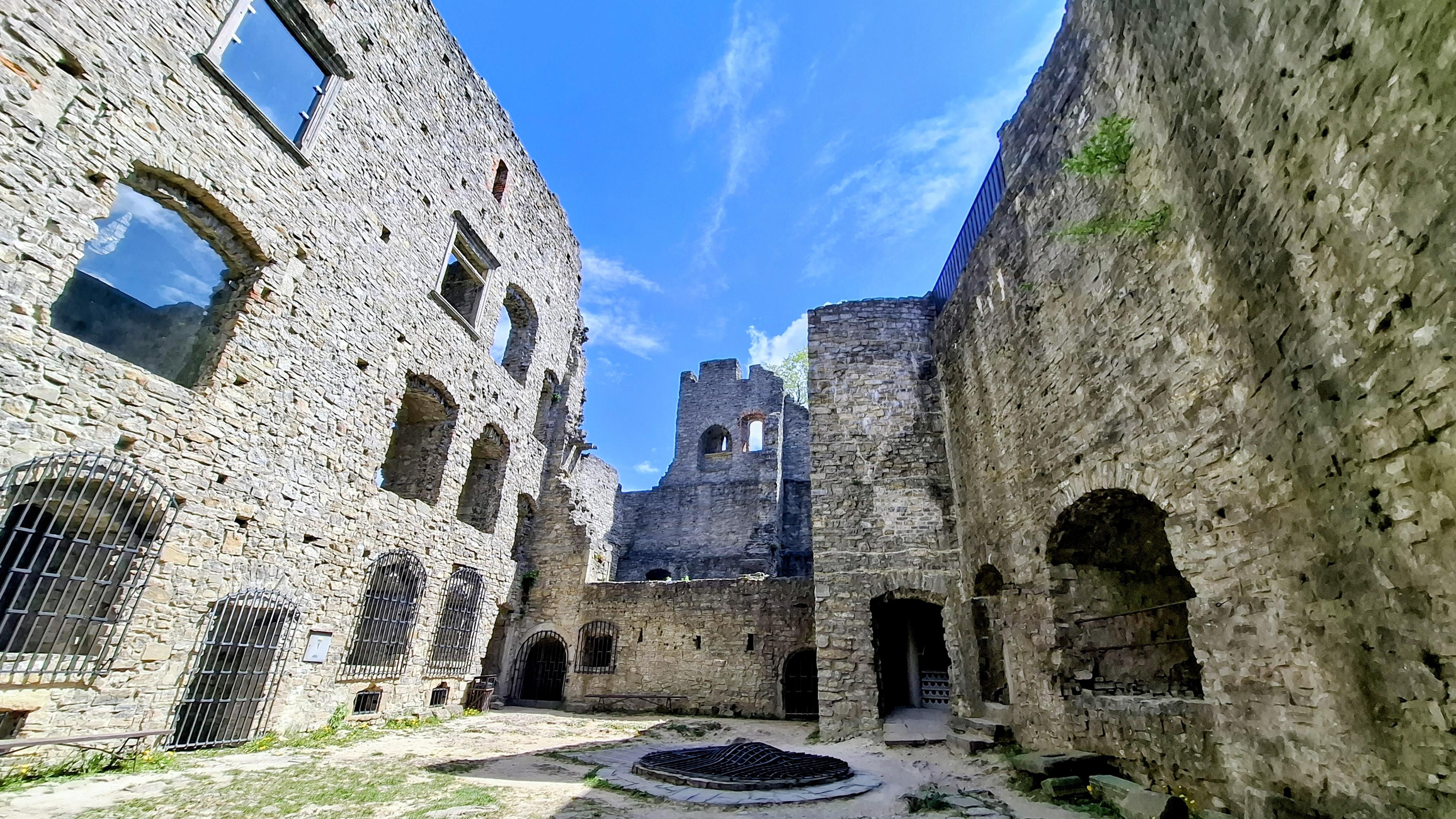 Hrad Hukvaldy foto 6
