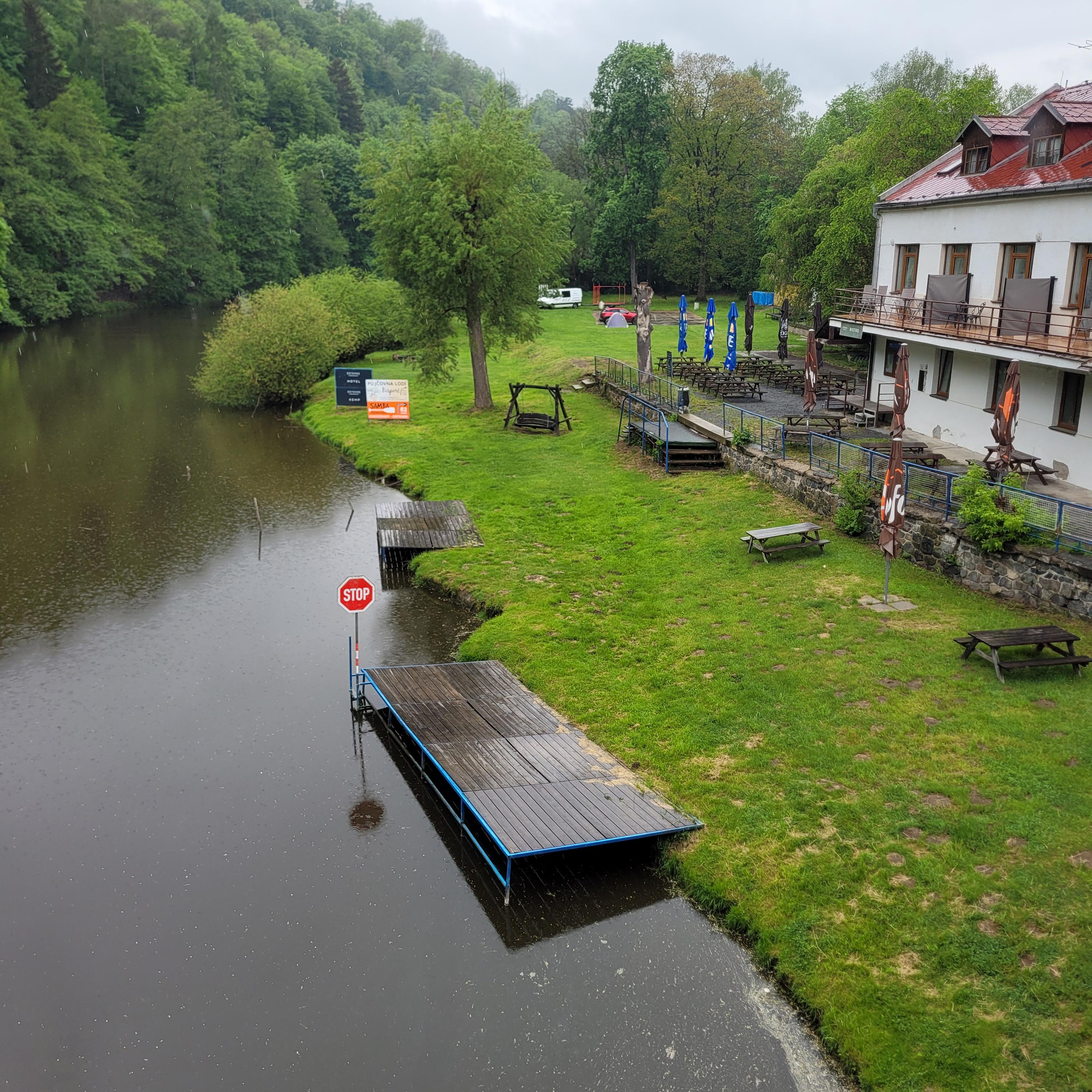 Půjčovna lodí Samba, s.r.o. foto 2