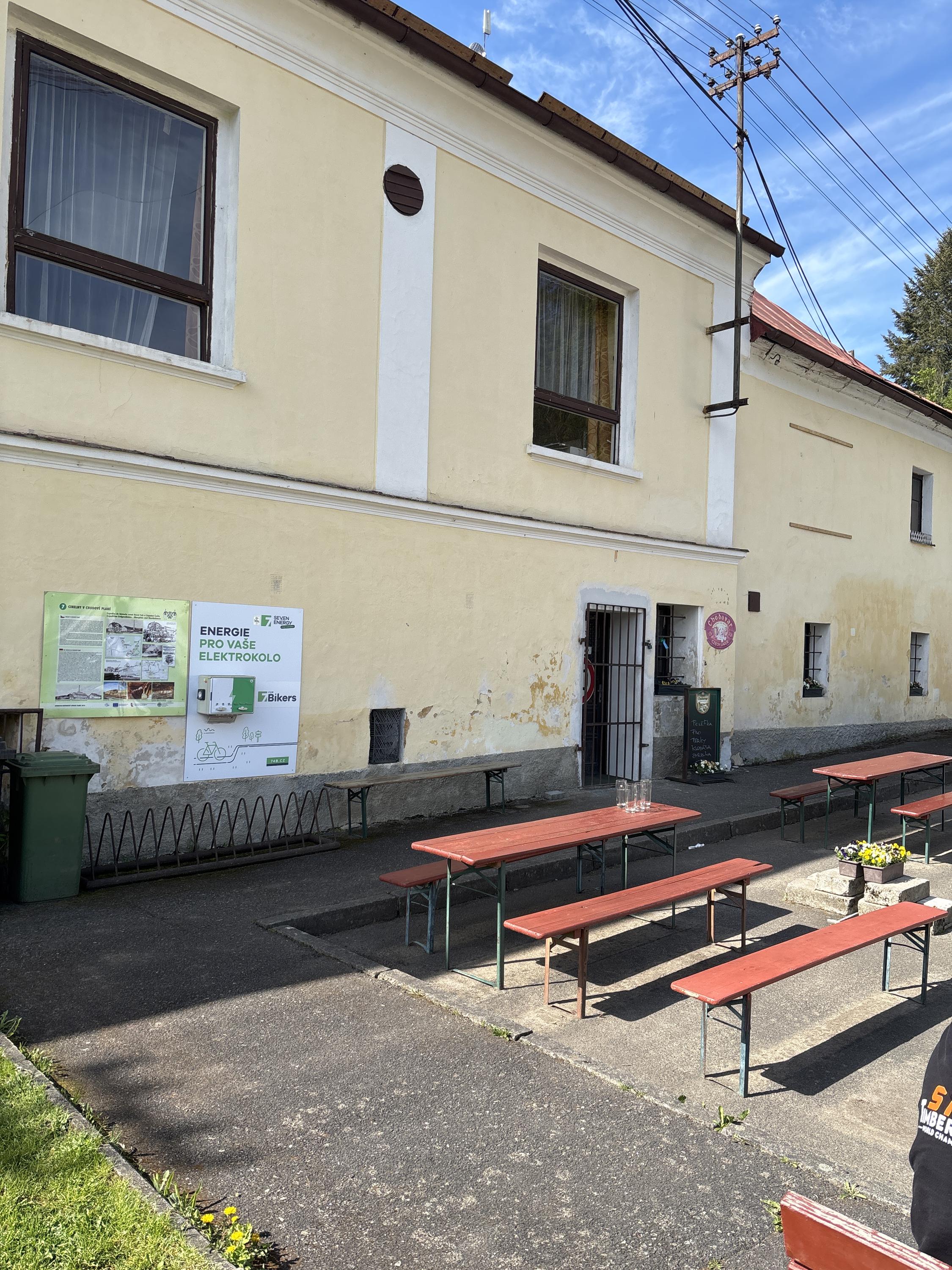 Nabíjecí stanice pro elektrokola foto 4