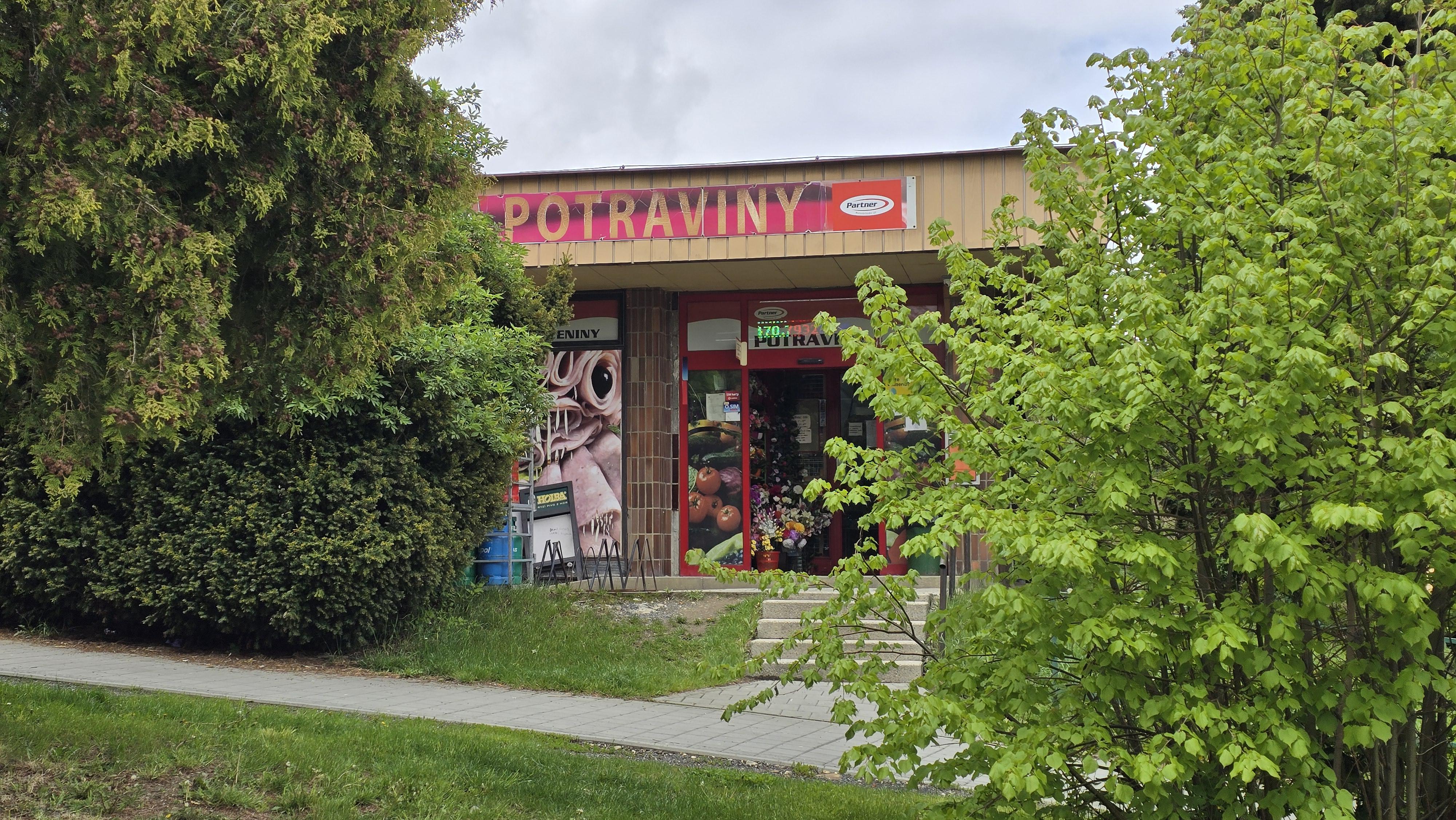 Potraviny Husova