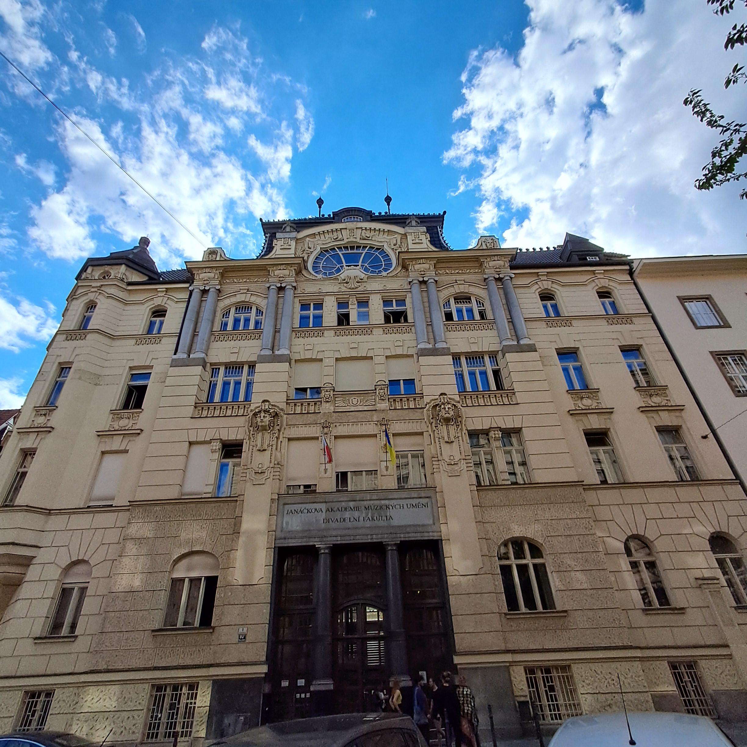 Divadelní fakulta foto 1