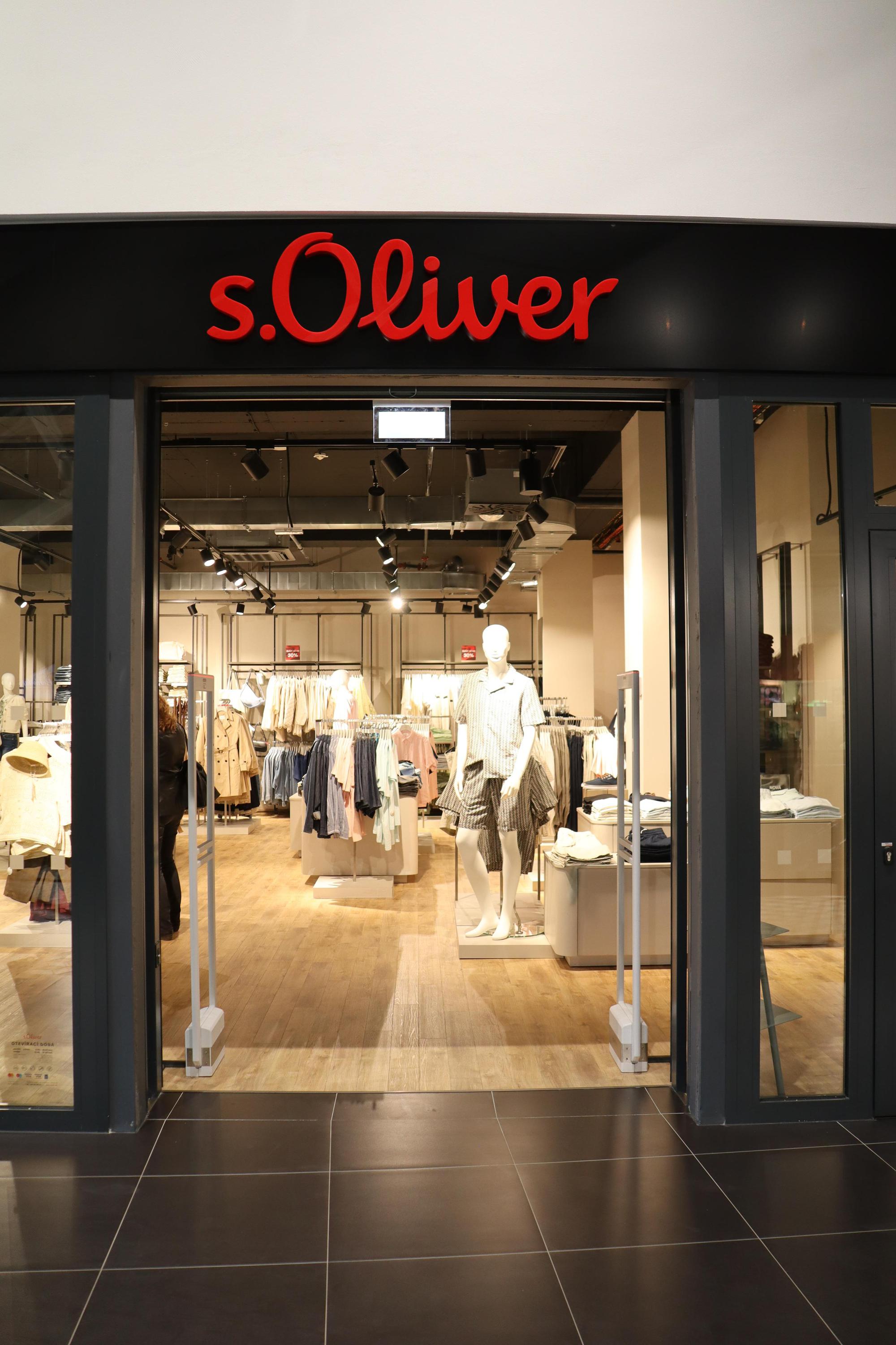 s.Oliver foto 3