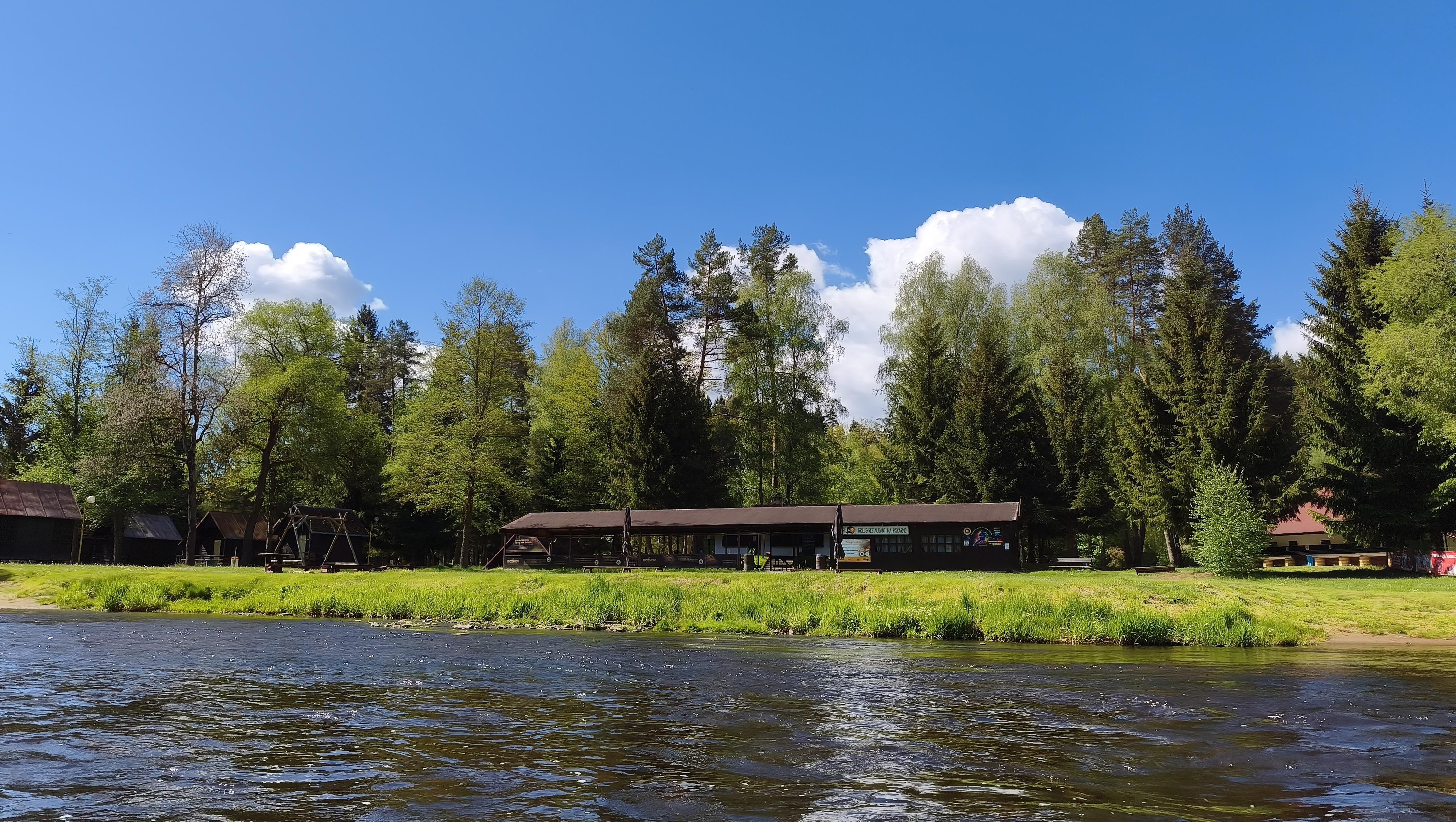Kemp Na Pískárně - restaurace foto 4