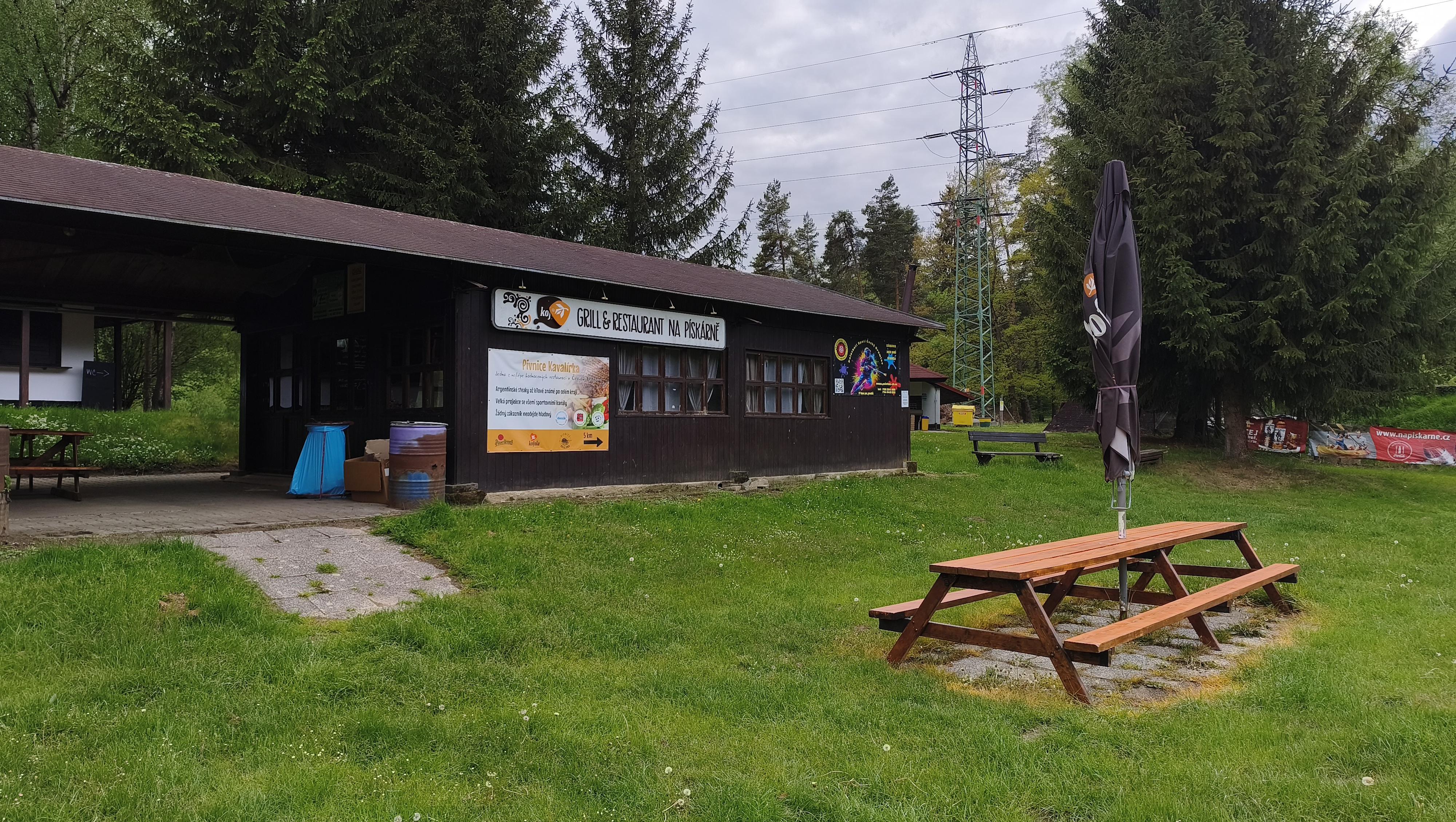 Kemp Na Pískárně - restaurace foto 5