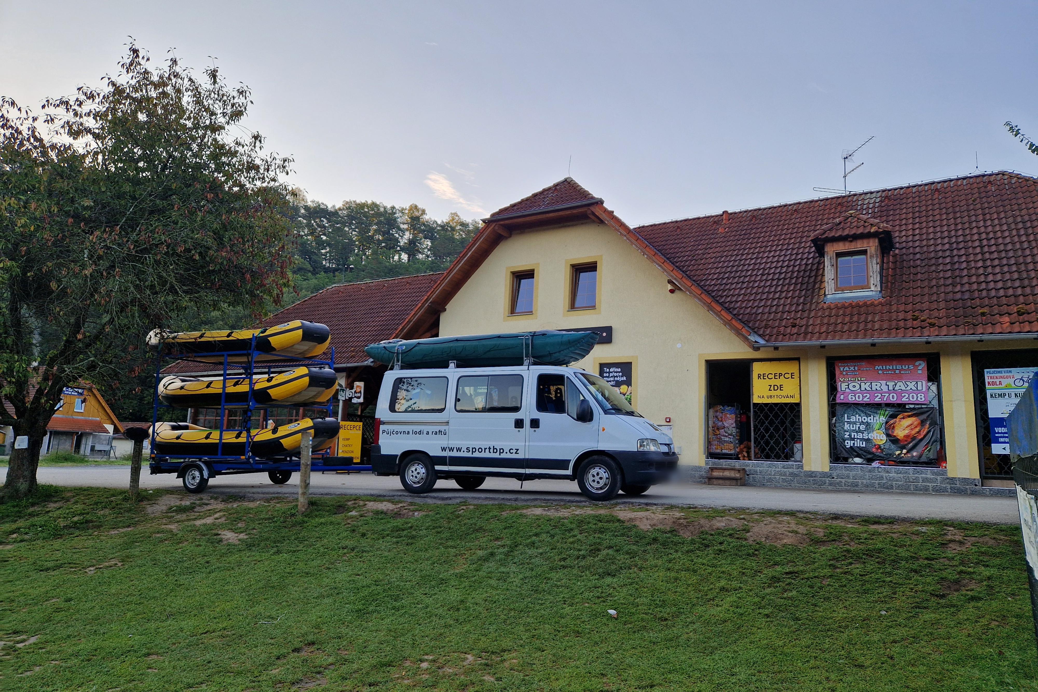 Sport BP - půjčovna raftů a lodí