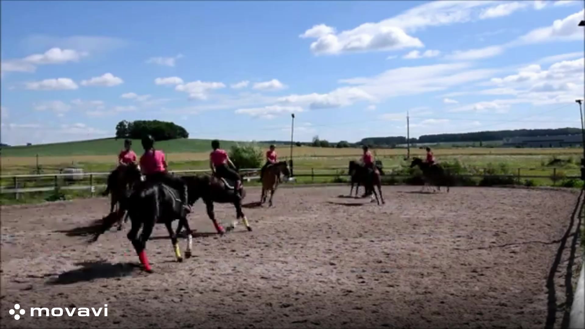 Jízdárna Nicol foto 2 (náhled videa)