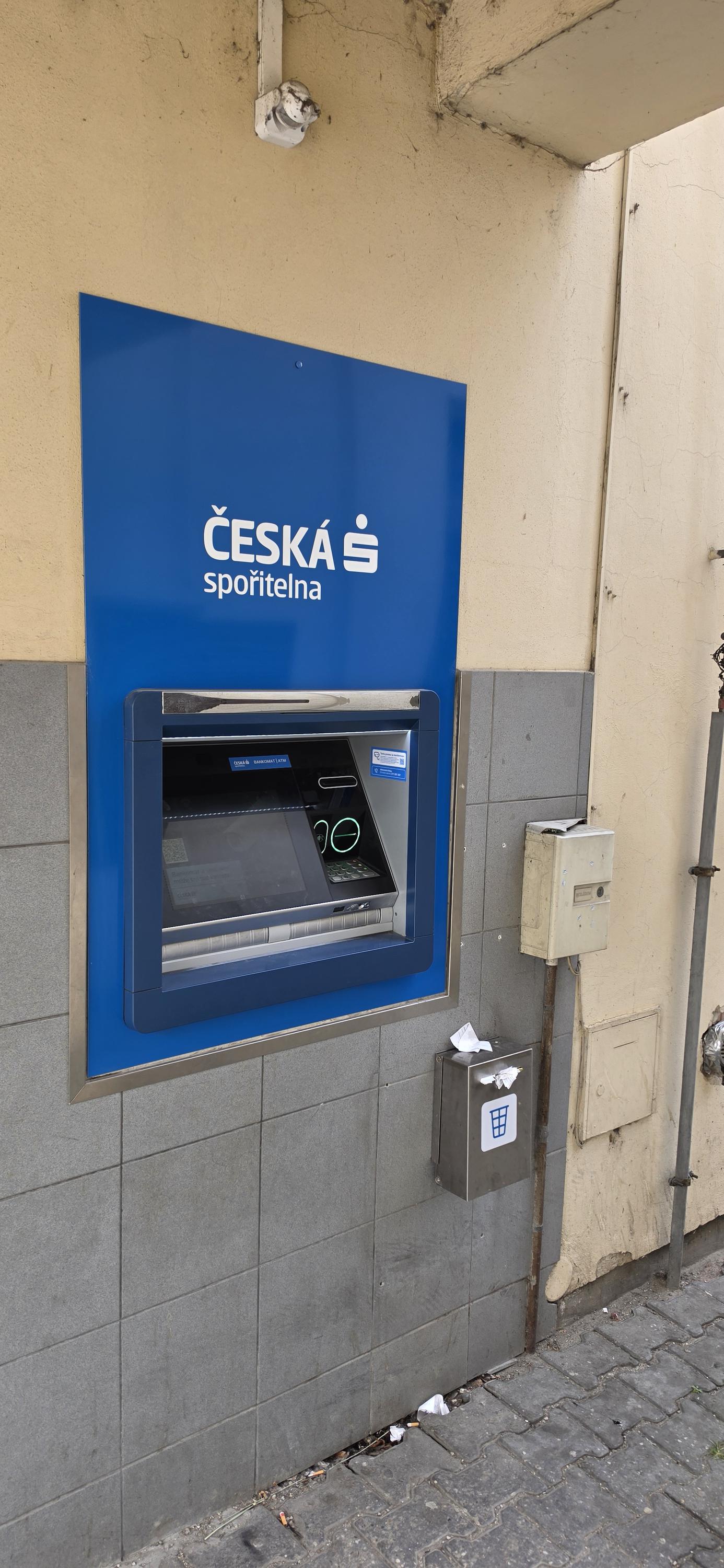 Bankomat České spořitelny foto 3