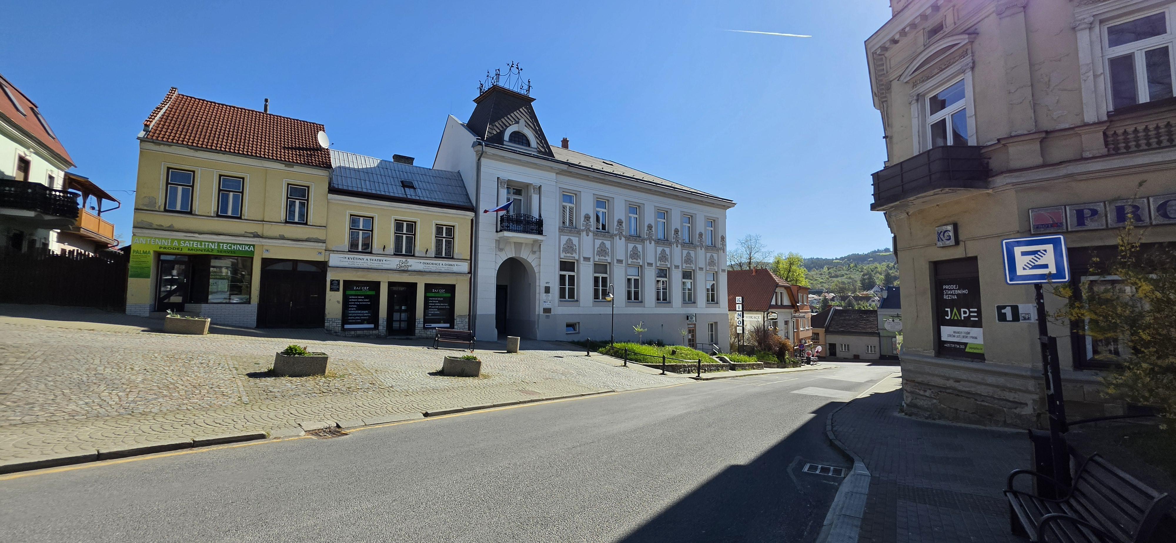 Živnostenský úřad Valašské Klobouky foto 2
