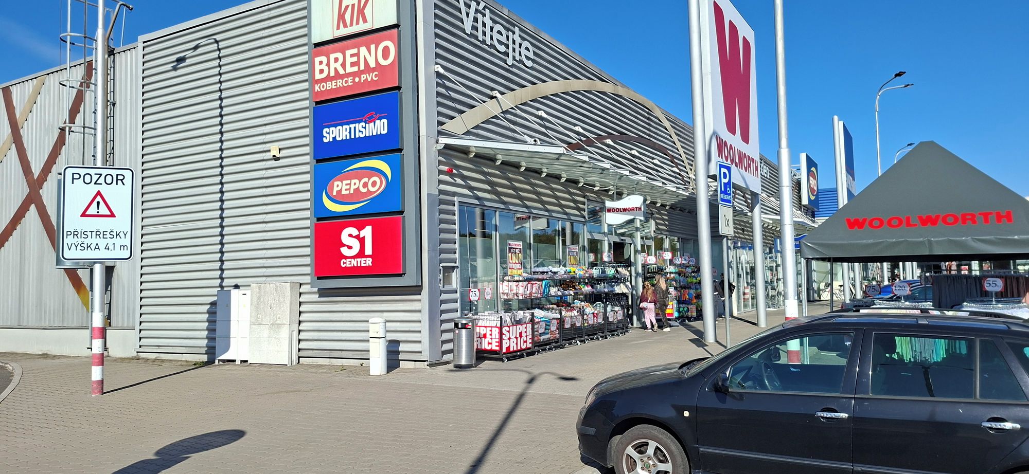 Woolworth foto 3