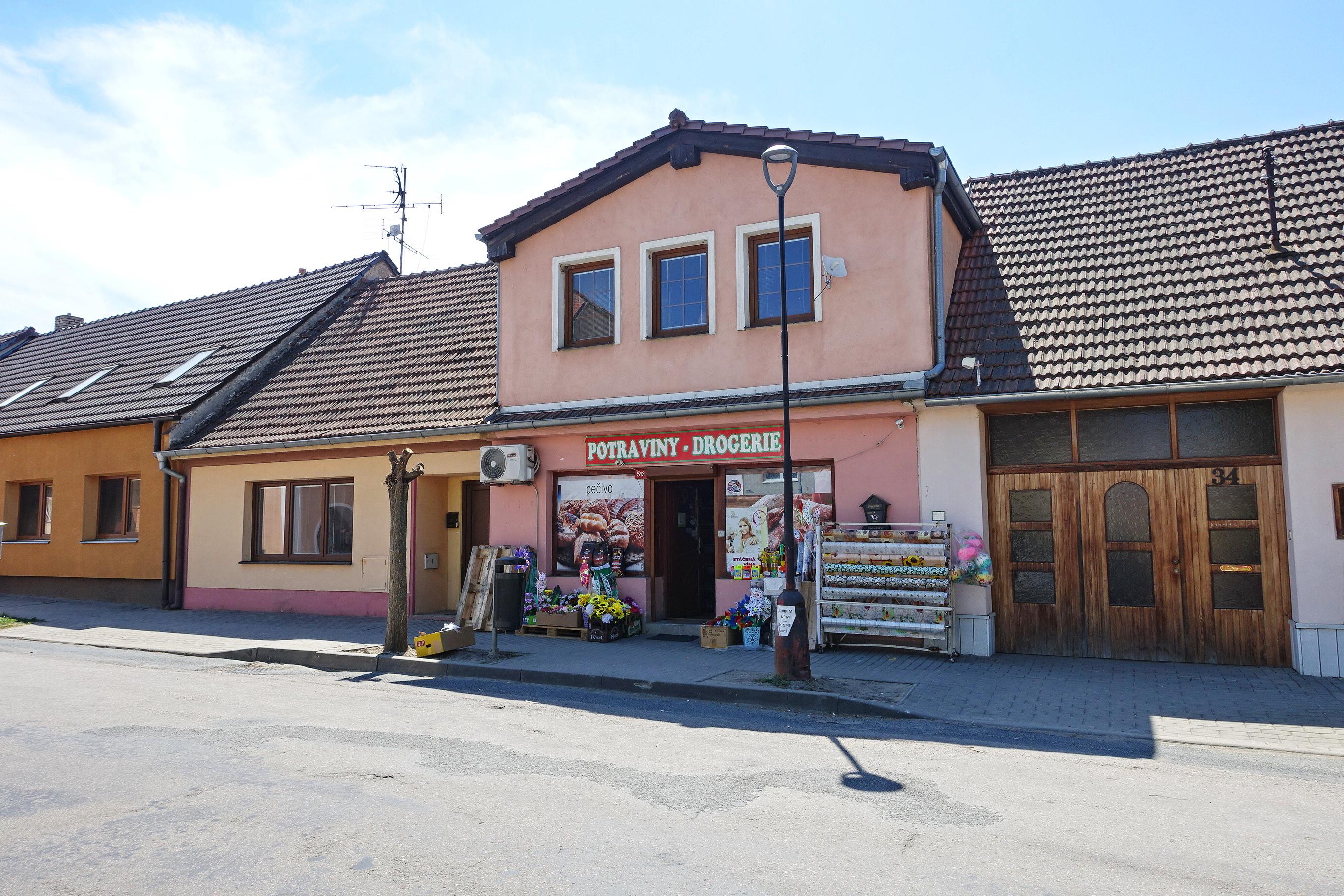Supermarket Mohelno