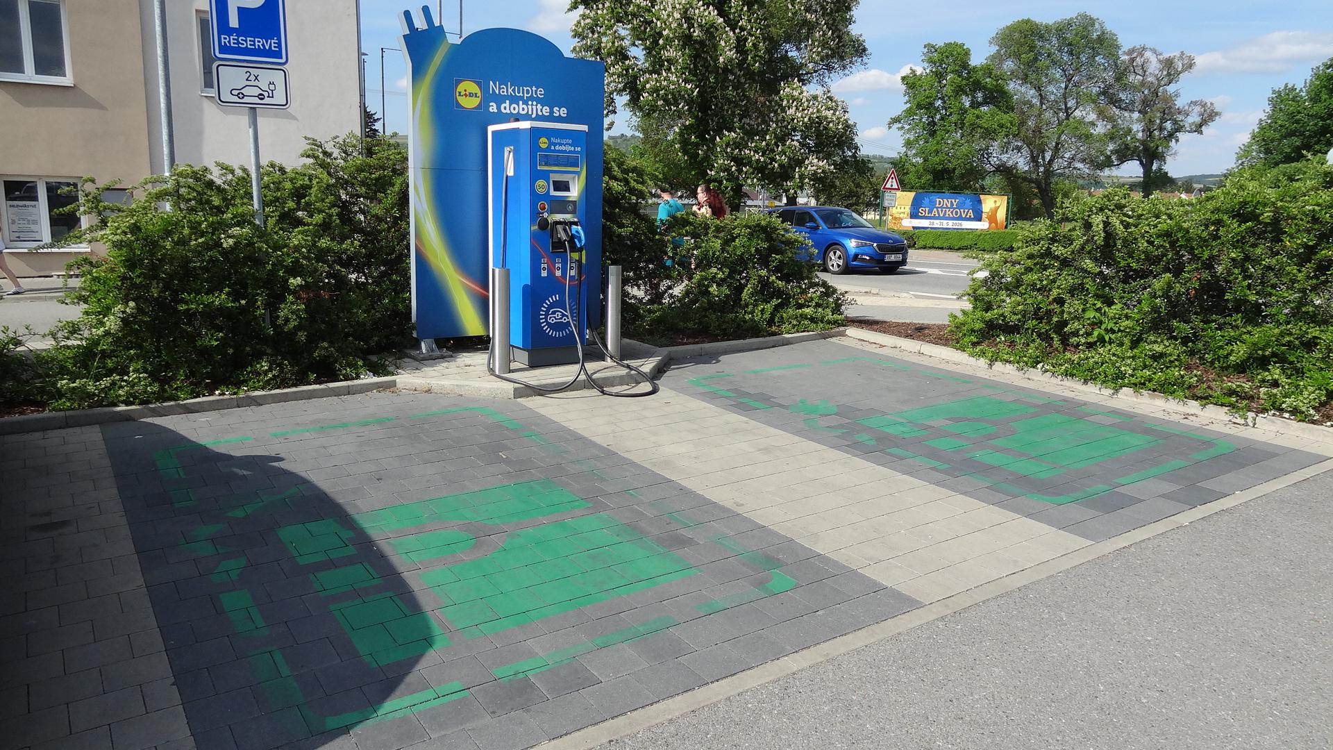 Nabíjecí stanice Lidl foto 5