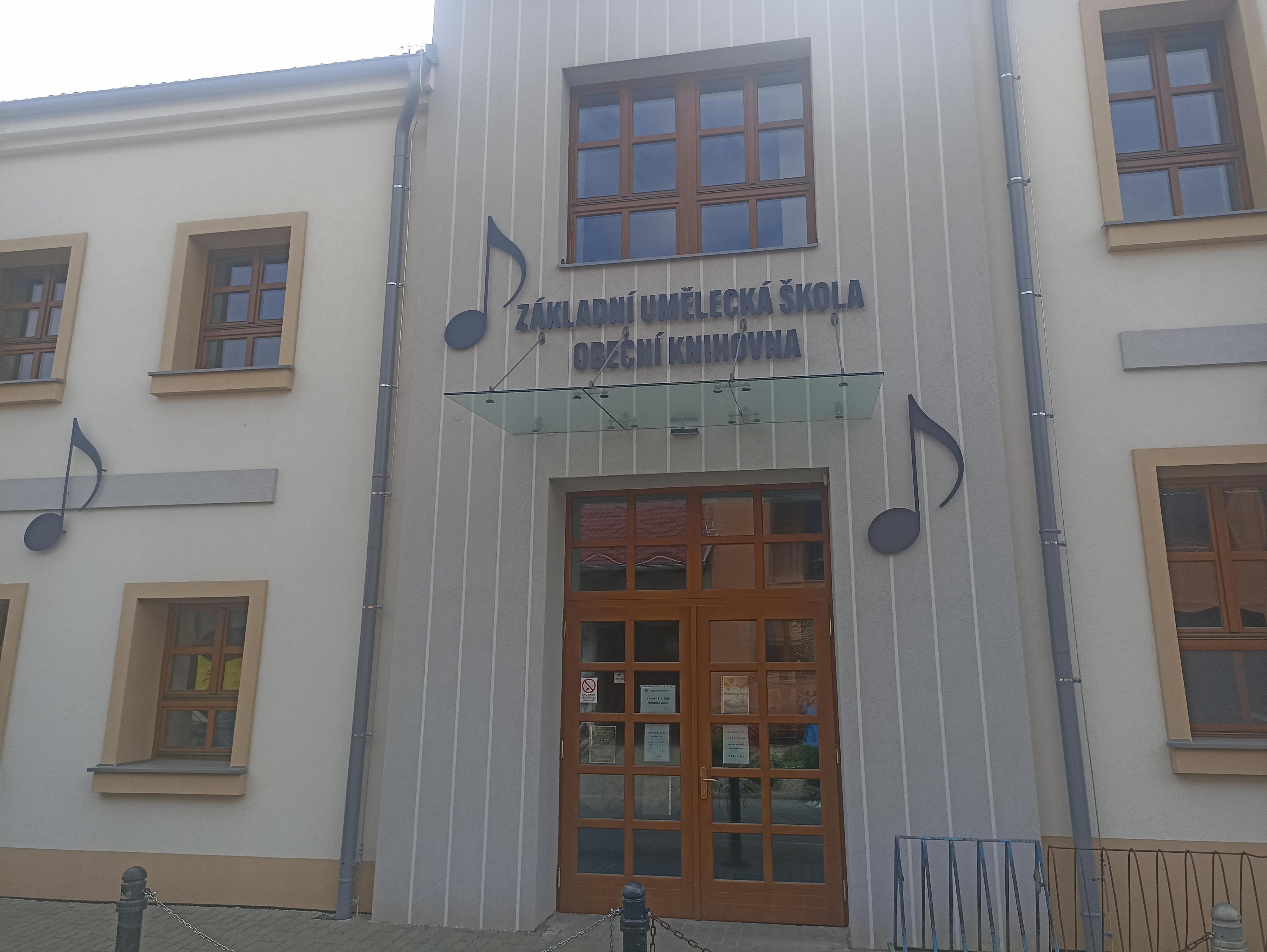 Základní umělecká škola Dolní Bojanovice foto 2