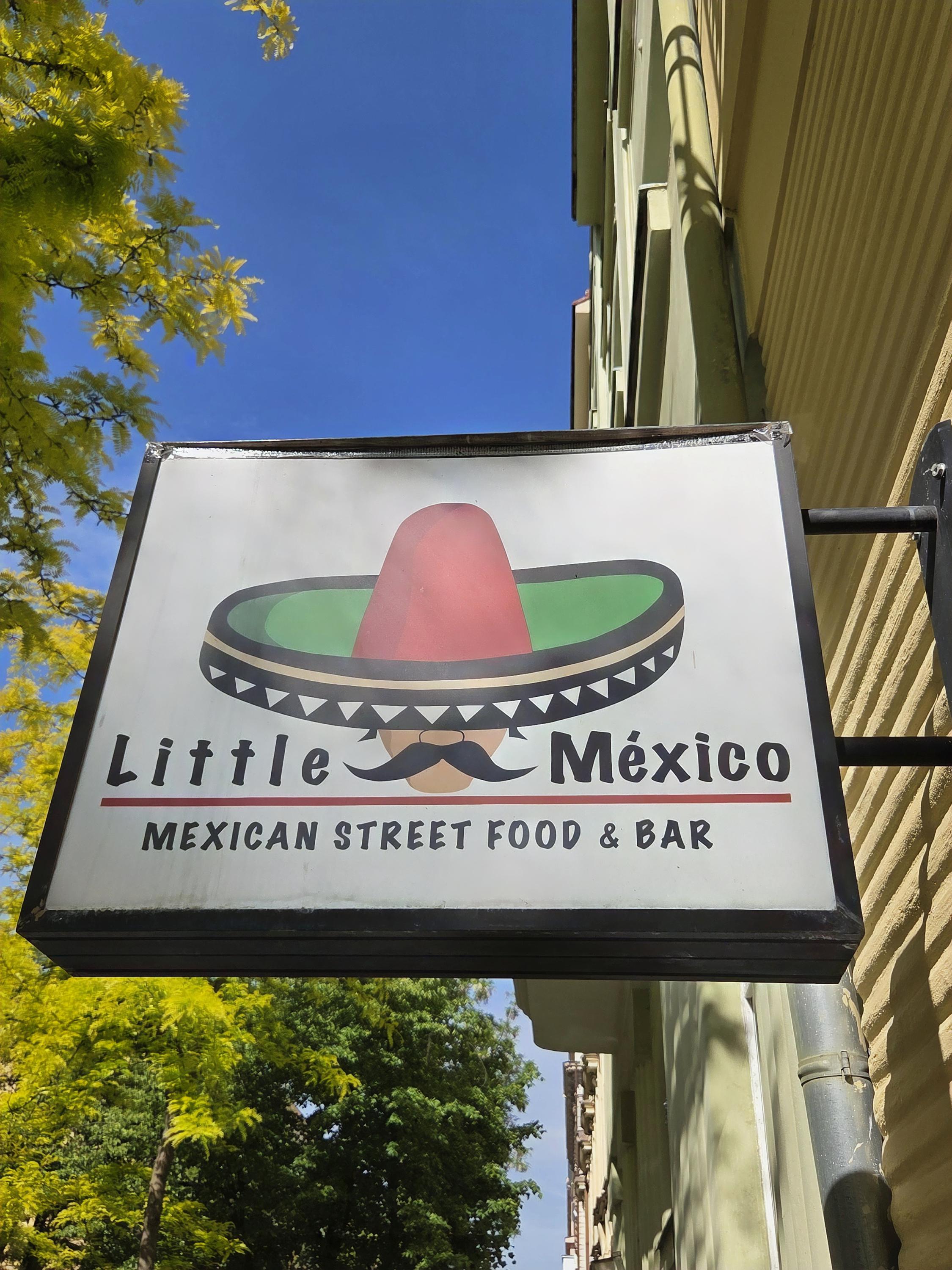 Little Mexico foto 3