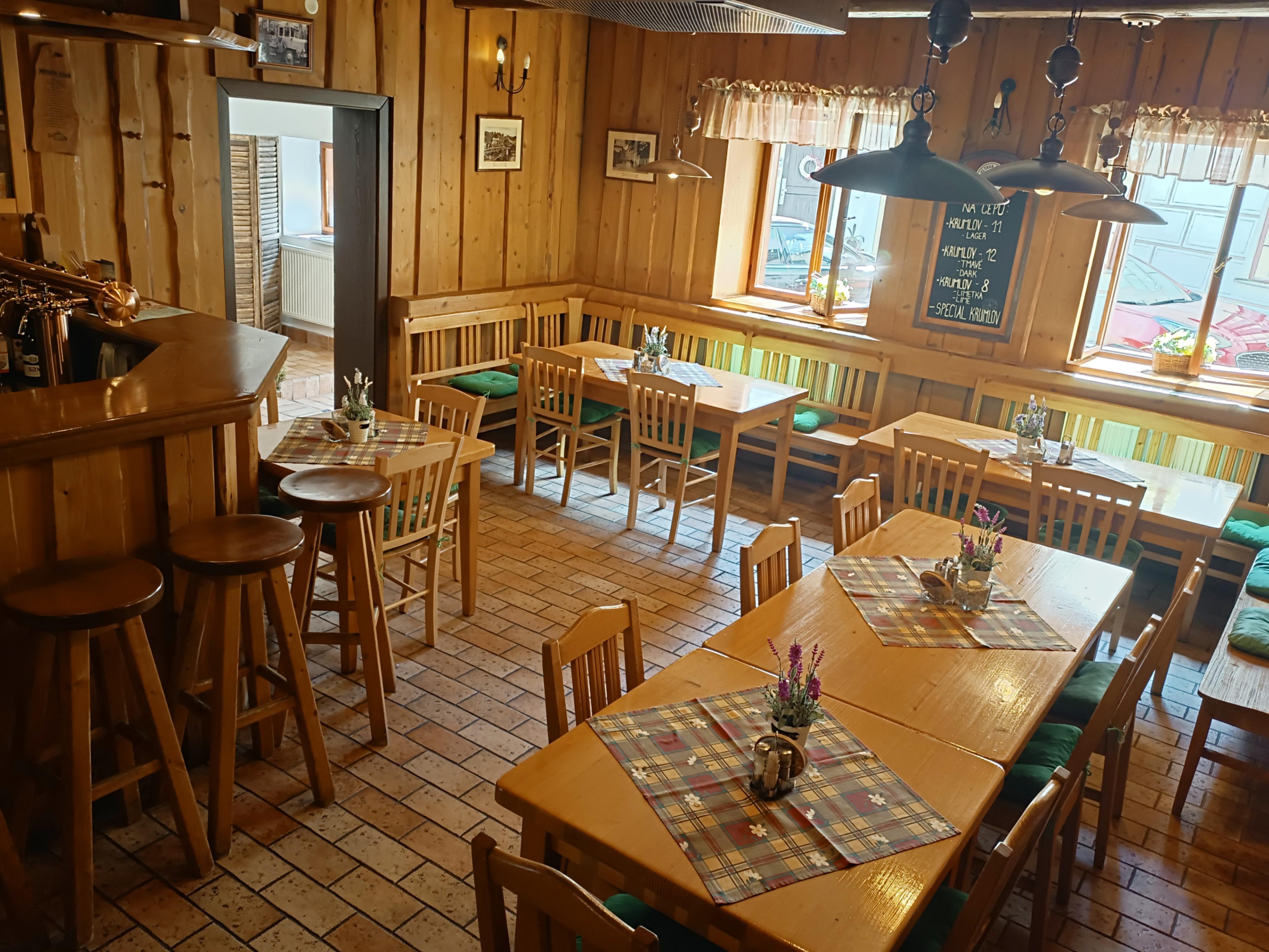 Vltava Port Riverside Restaurant - Café - Pension foto 1