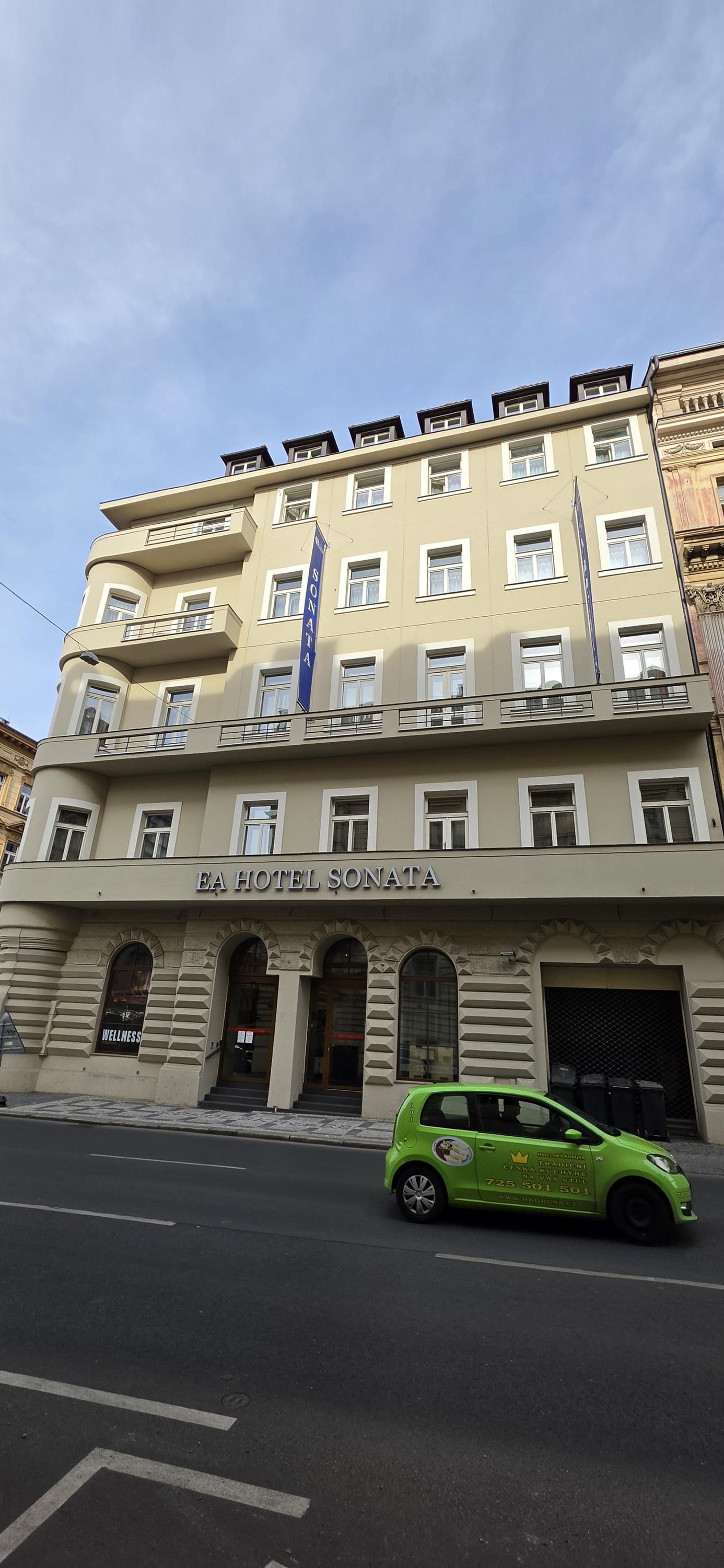 EA Hotel Sonata foto 6