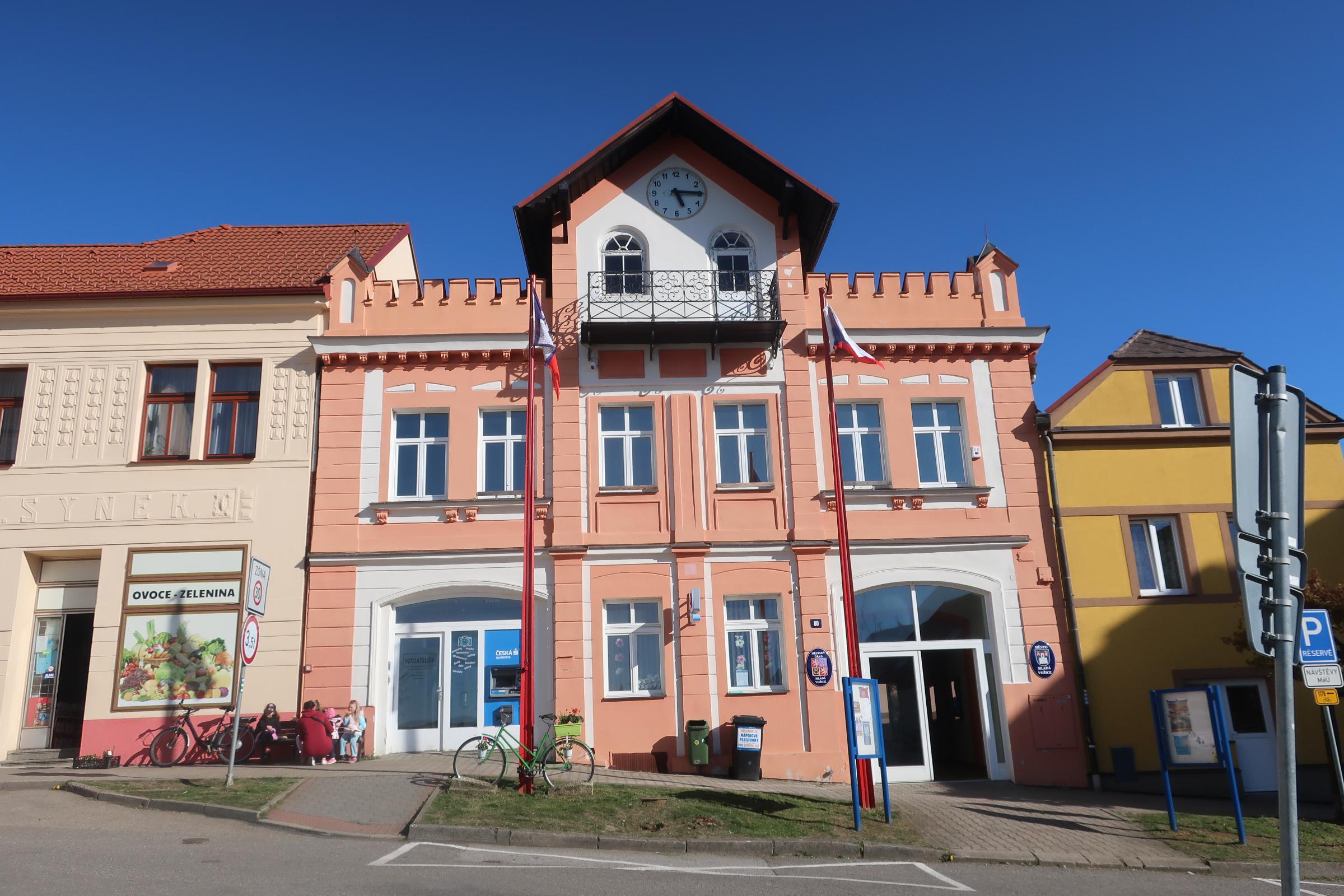 Mladá Vožice - městský úřad foto 4