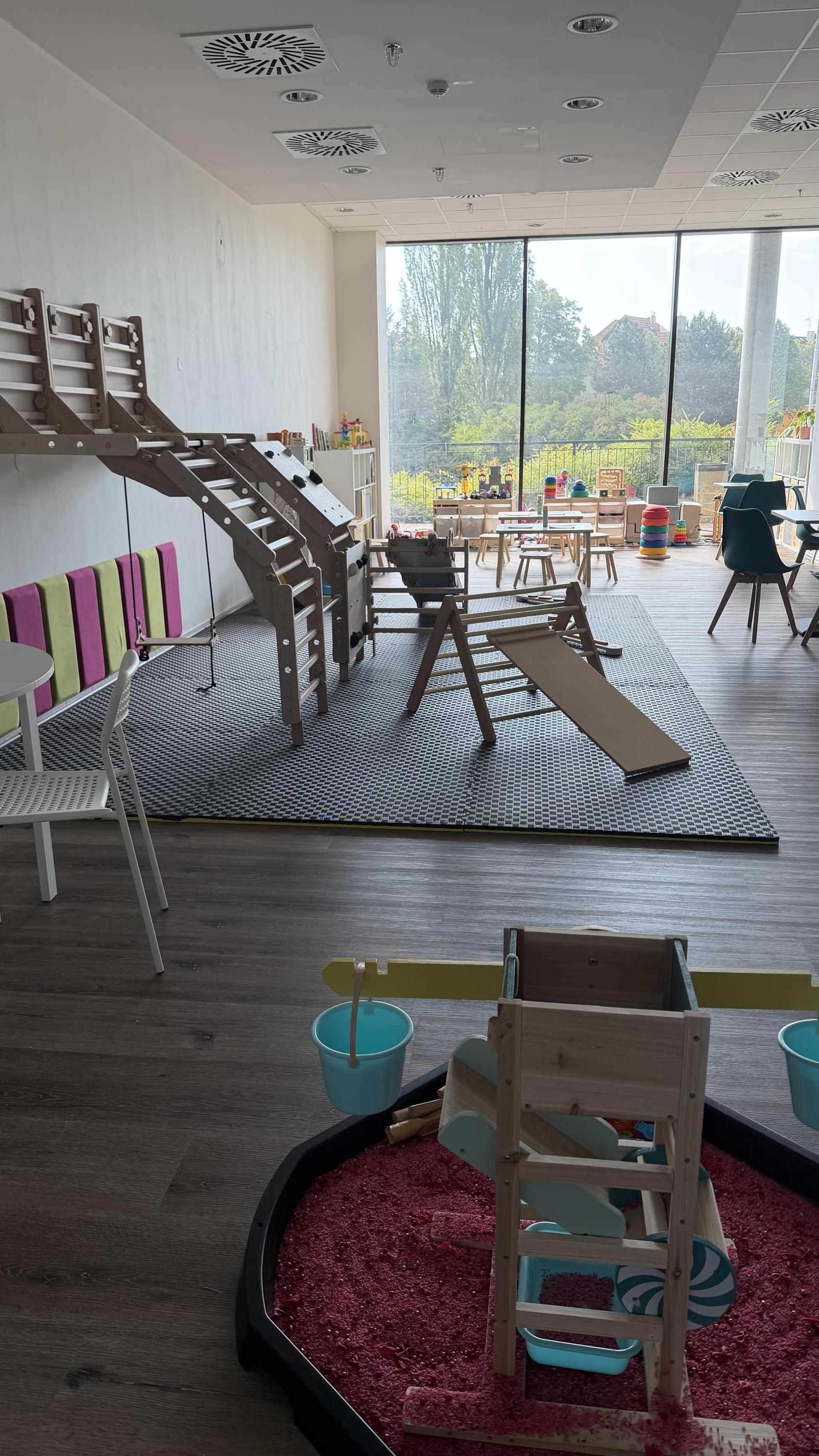 Kavárna a dětská hernička Smysloves foto 5