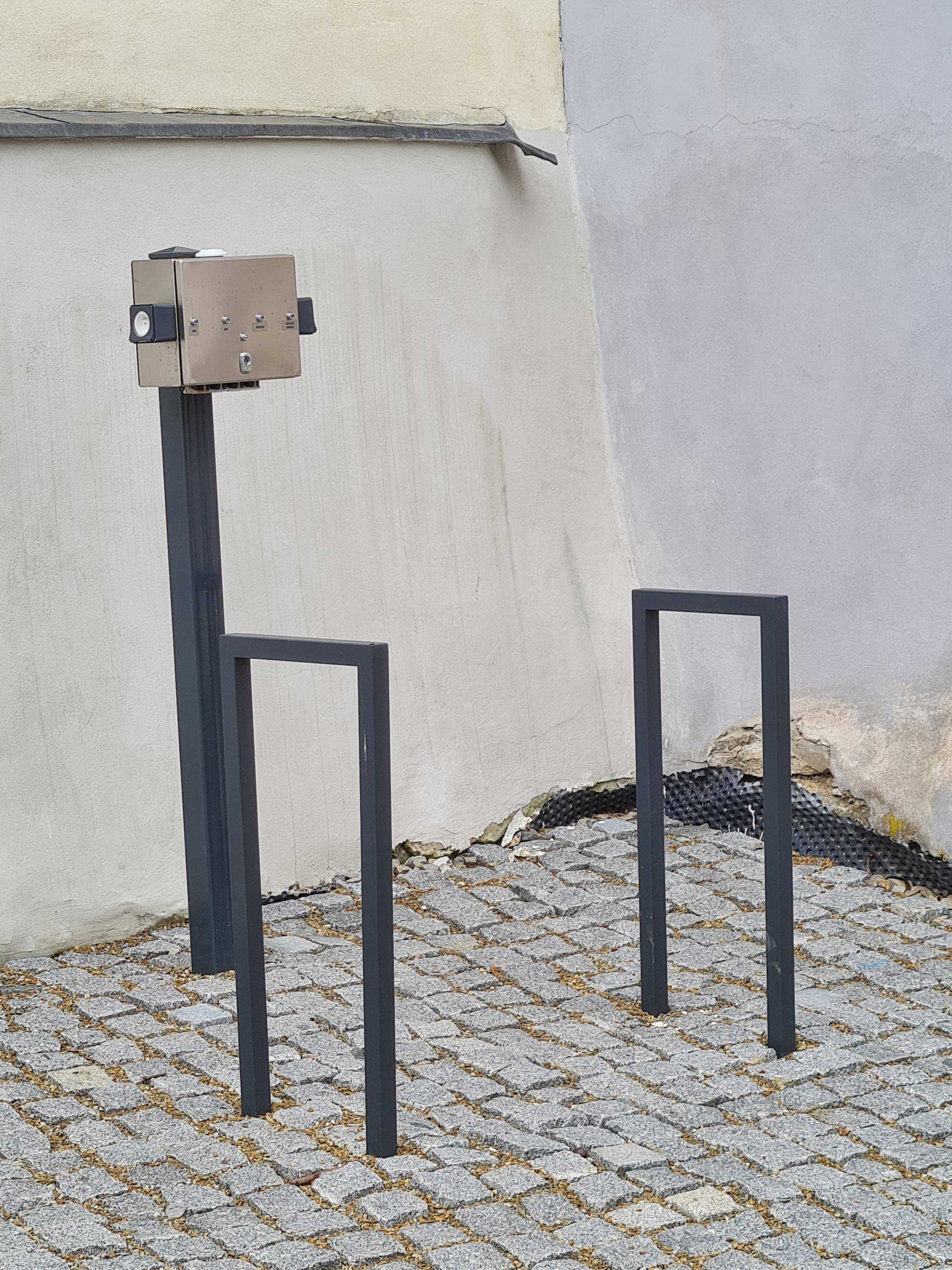 Nabíjecí stanice Město Velešín foto 2