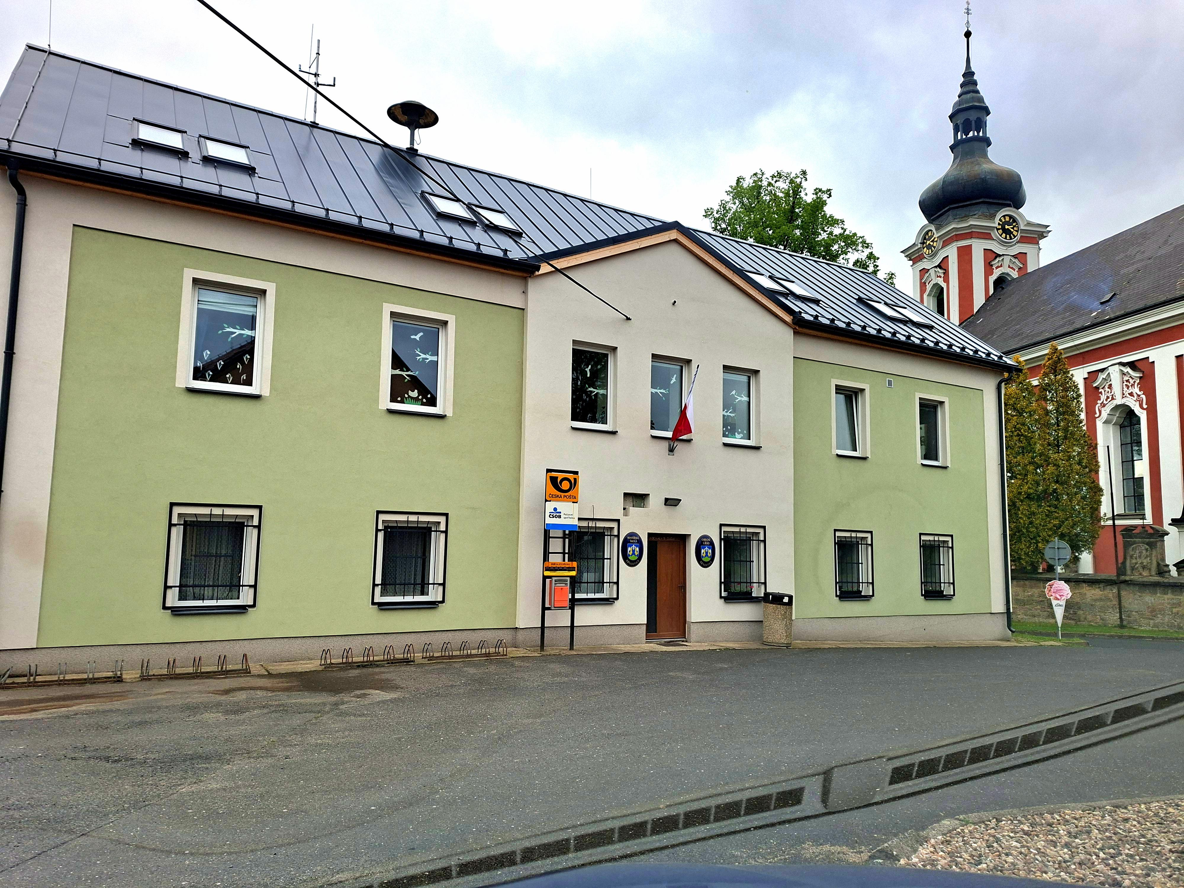 Arnoltice - obecní úřad foto 4