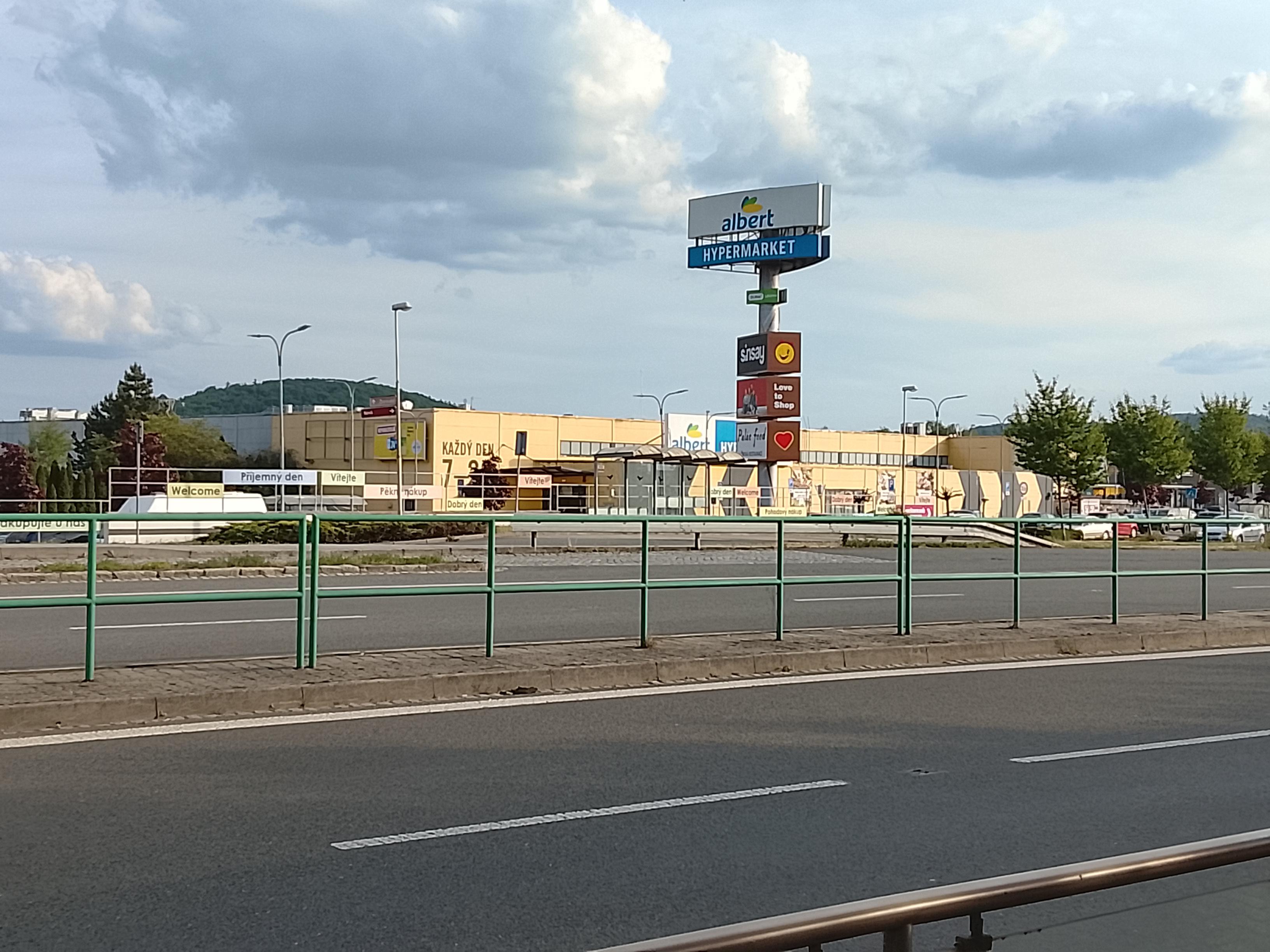 Albert Hypermarket foto 4