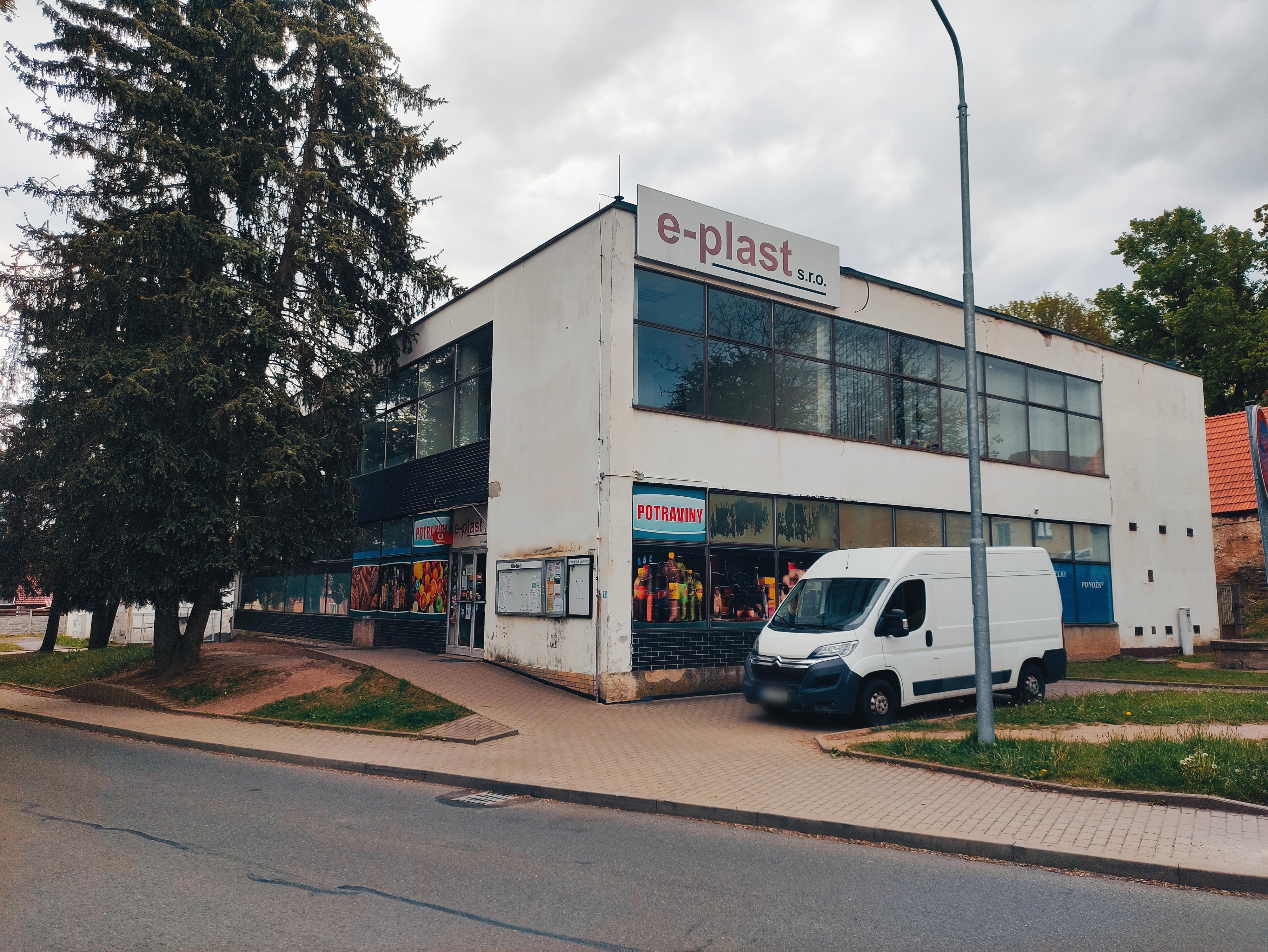 Potraviny Dýšina náves