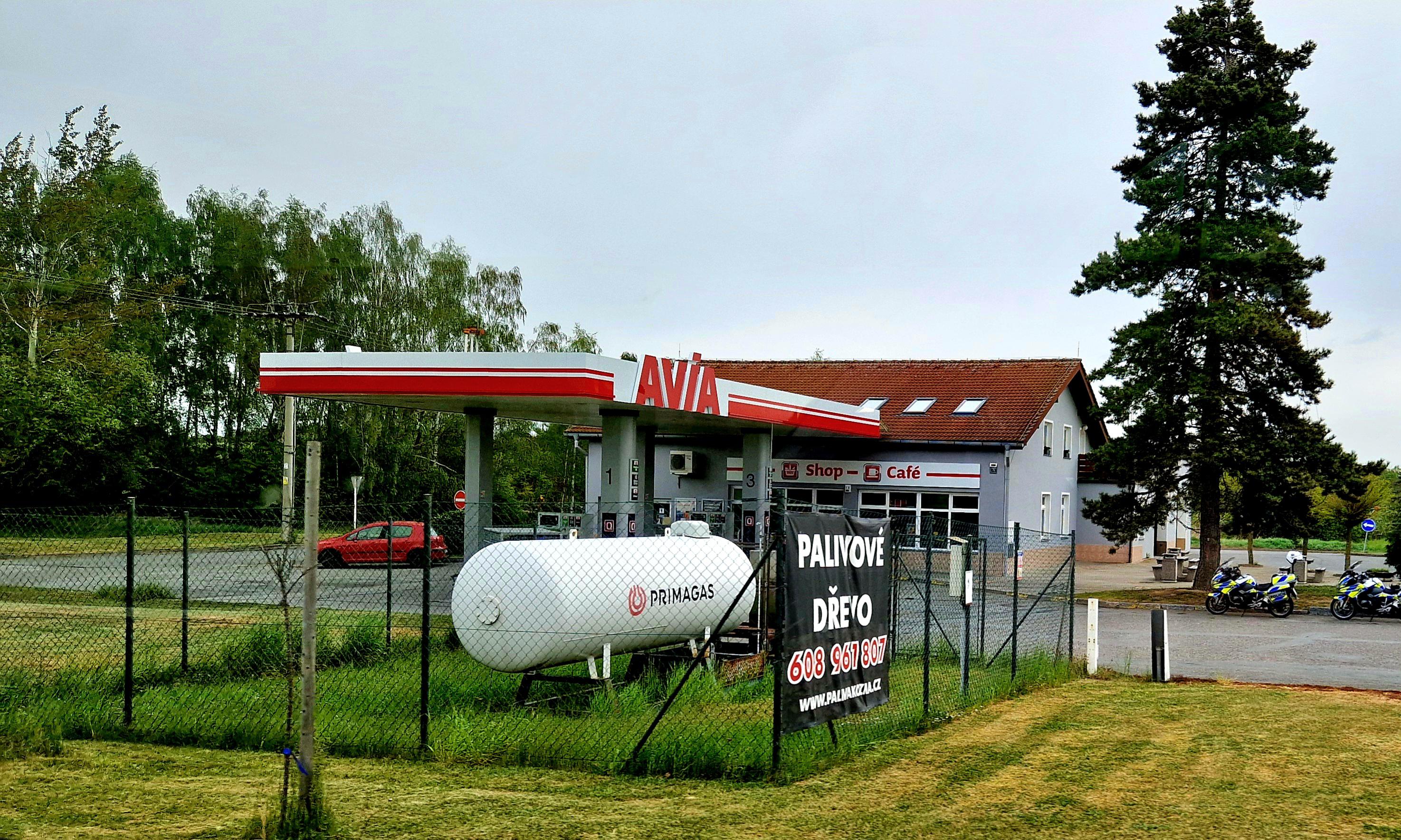 AVIA