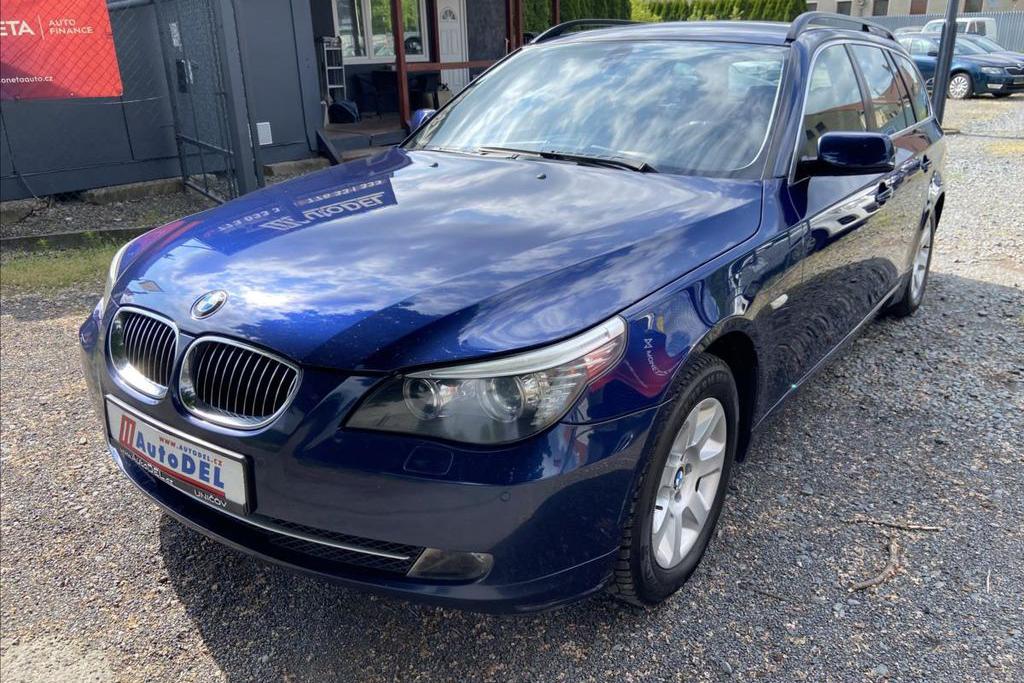 NOVINKA | BMW Řada 5 3,0 d v AutoDEL
