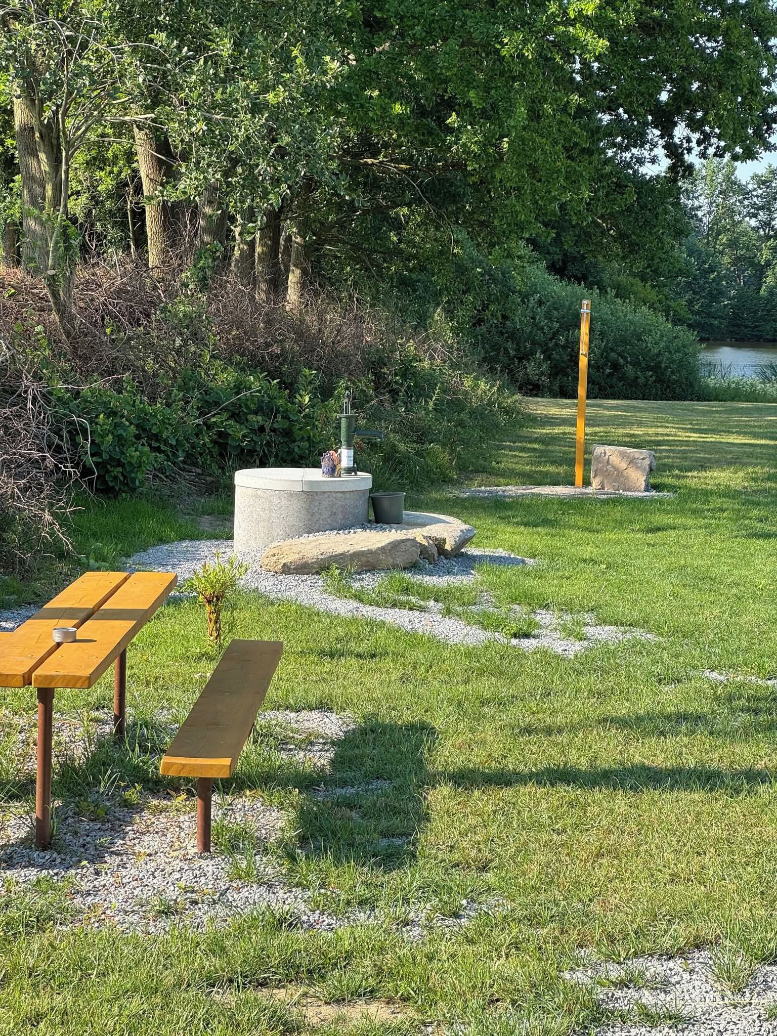 Stellplatz a tábořiště u Hůrky foto 2