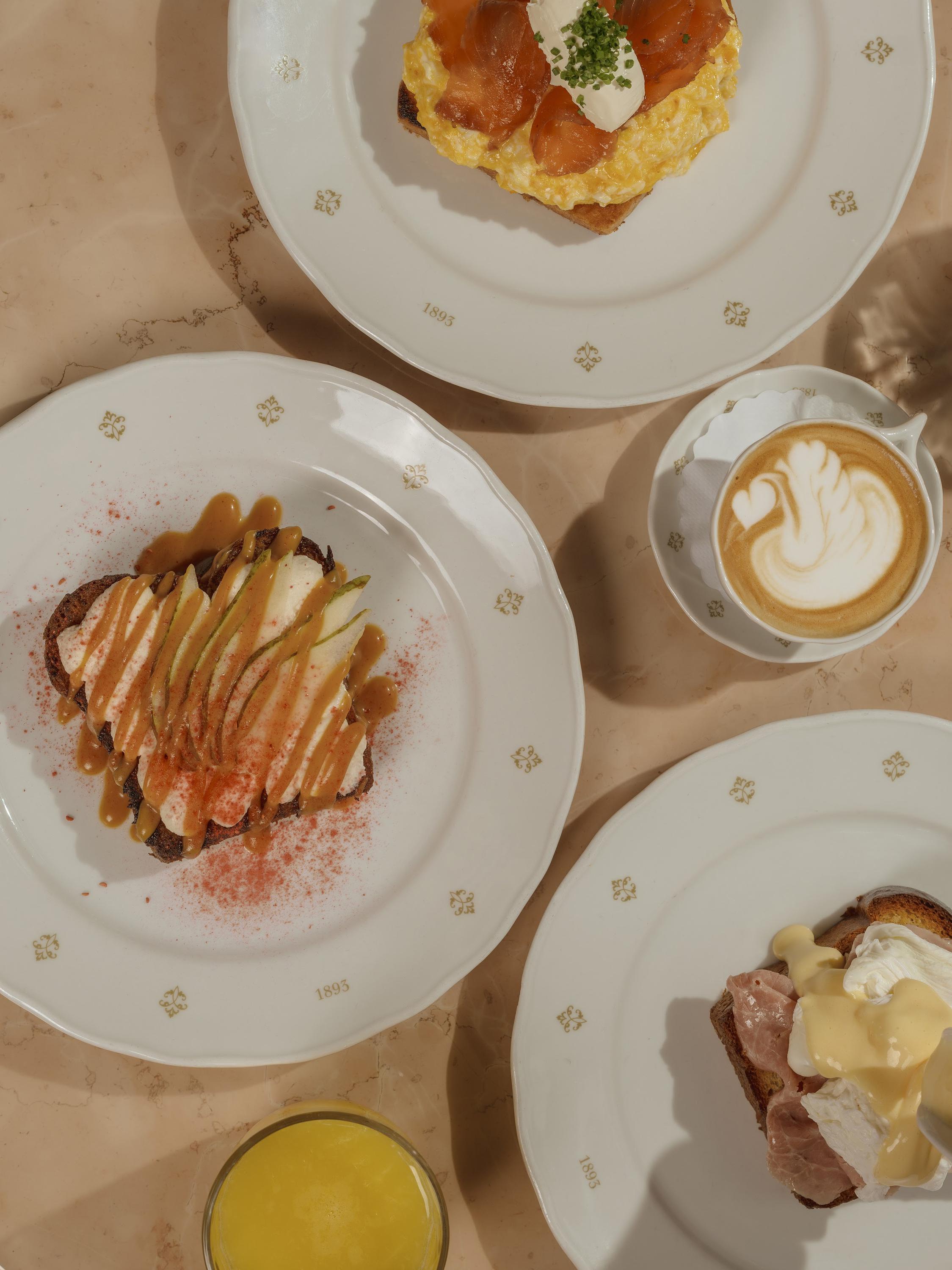 Café Savoy