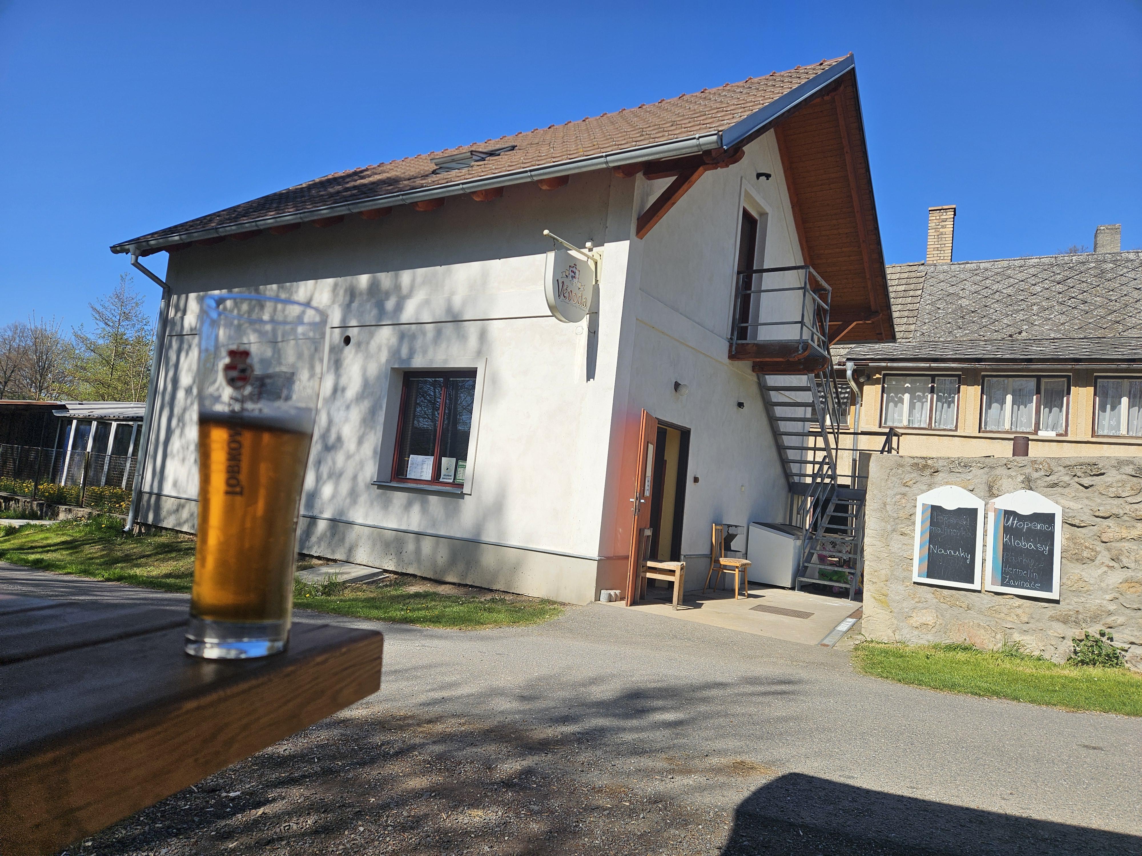 Hospůdka pod lípou foto 3