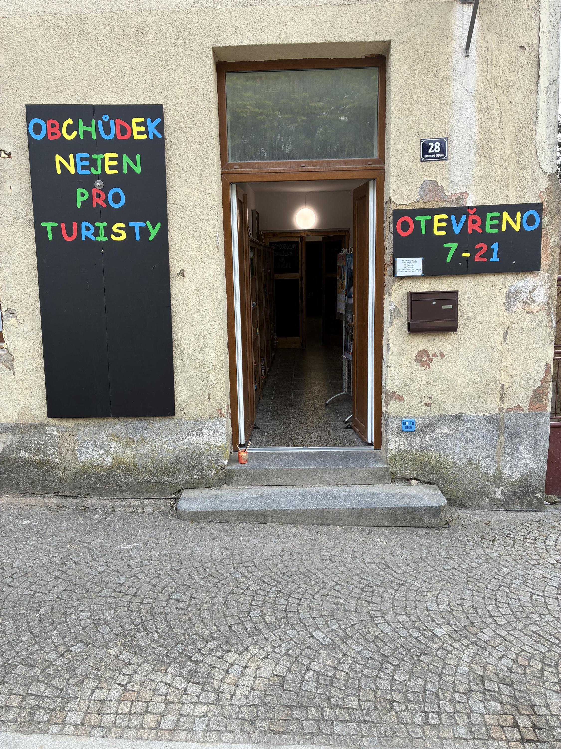 Samoobslužný obchůdek Lipnice nad Sázavou foto 4