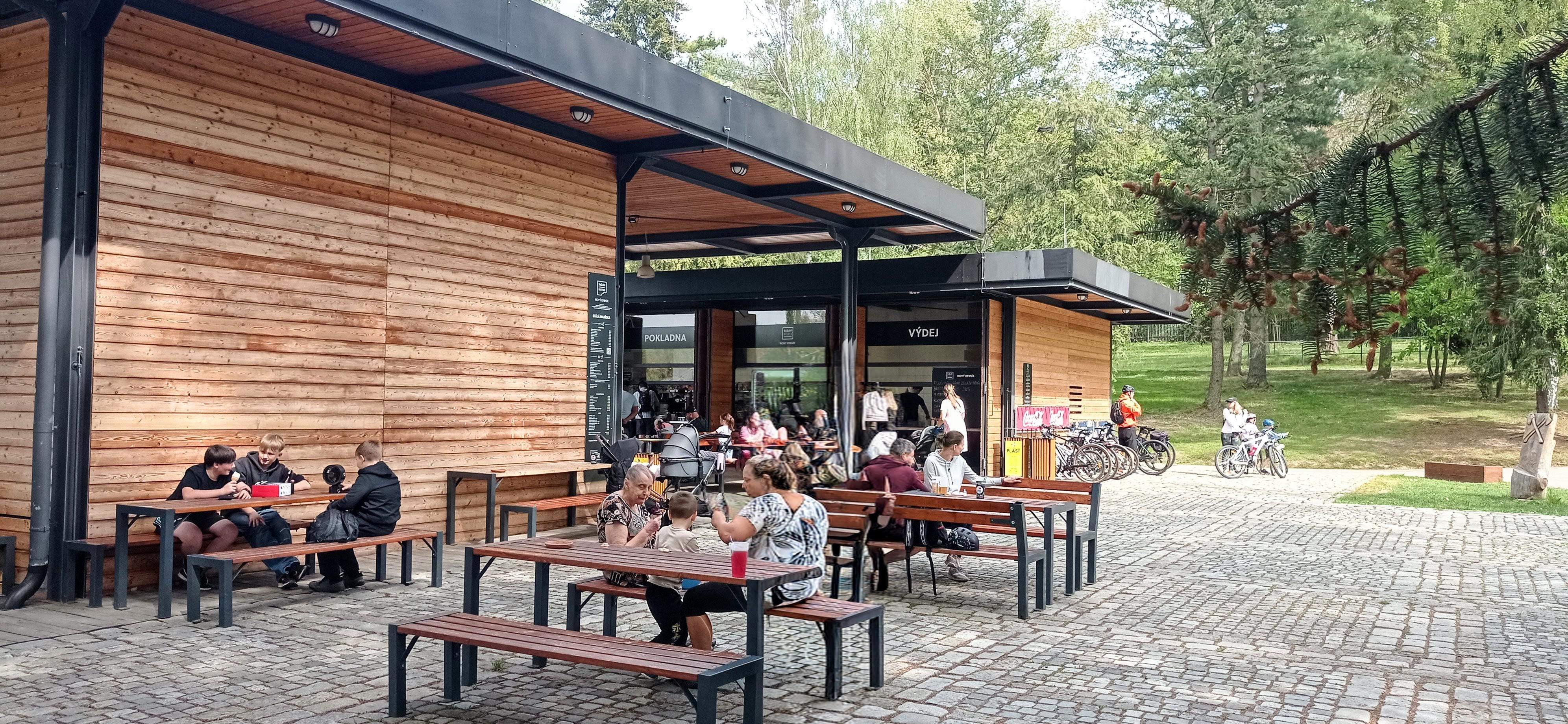 SeZaM bistro foto 2