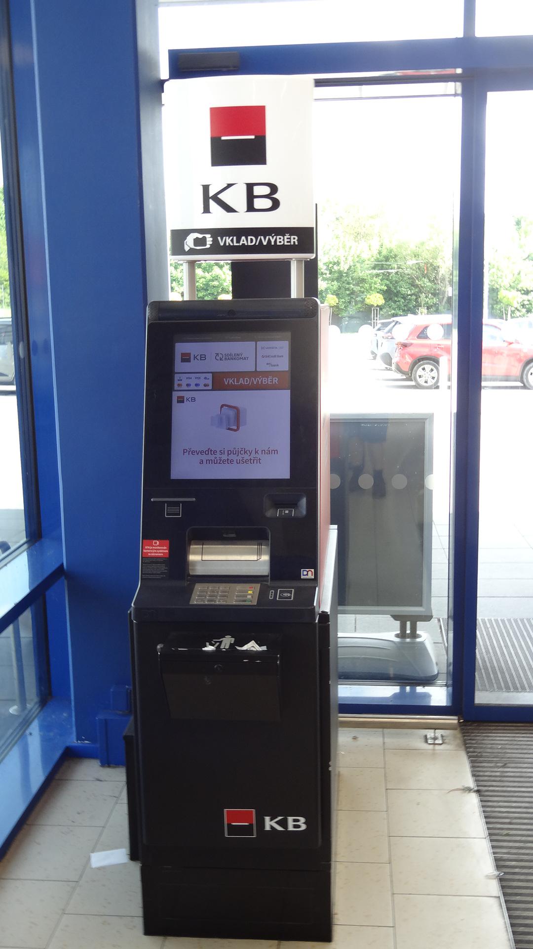 Bankomat Komerční banky foto 2