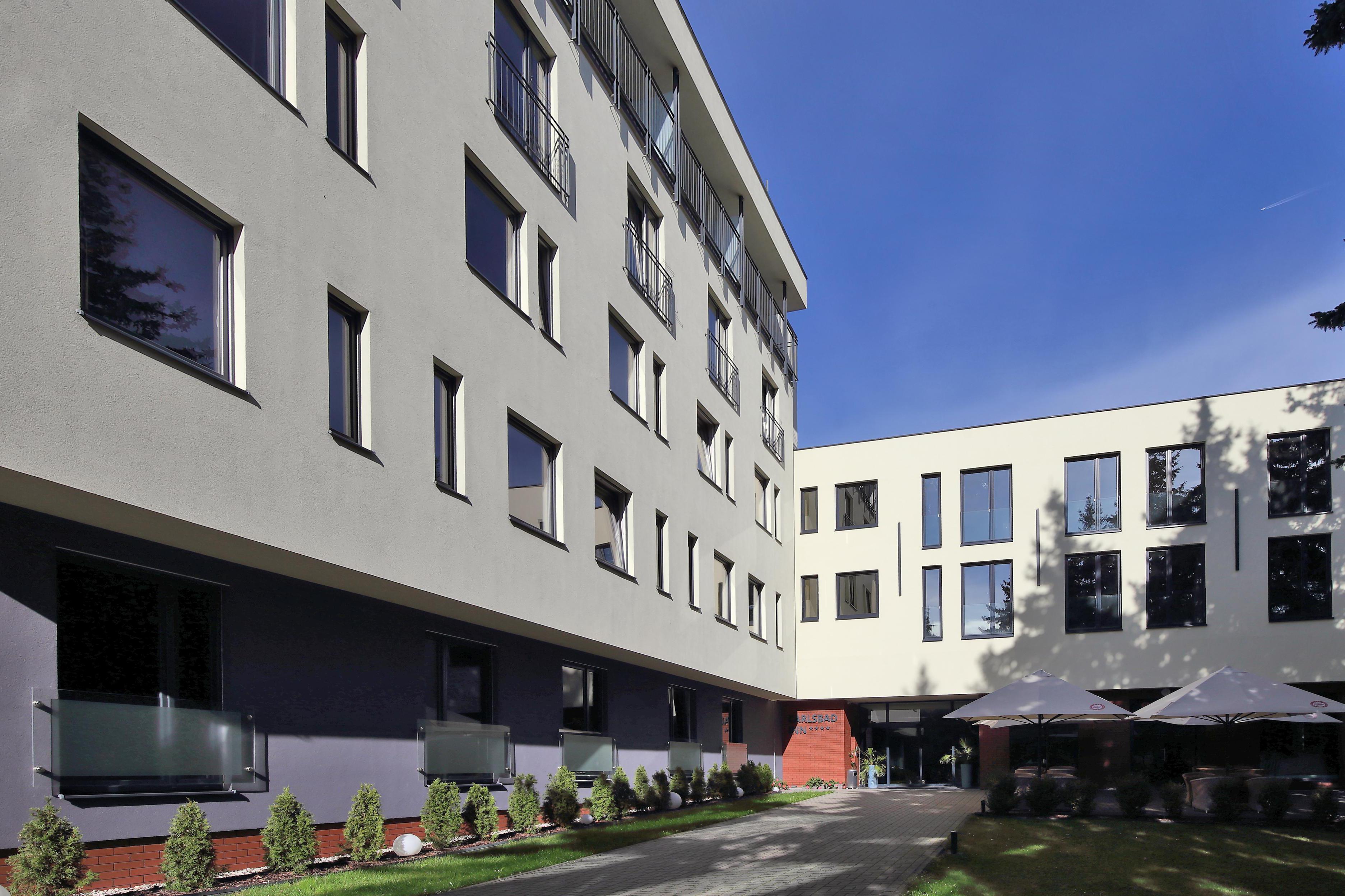 Carlsbad INN hotel & apartments