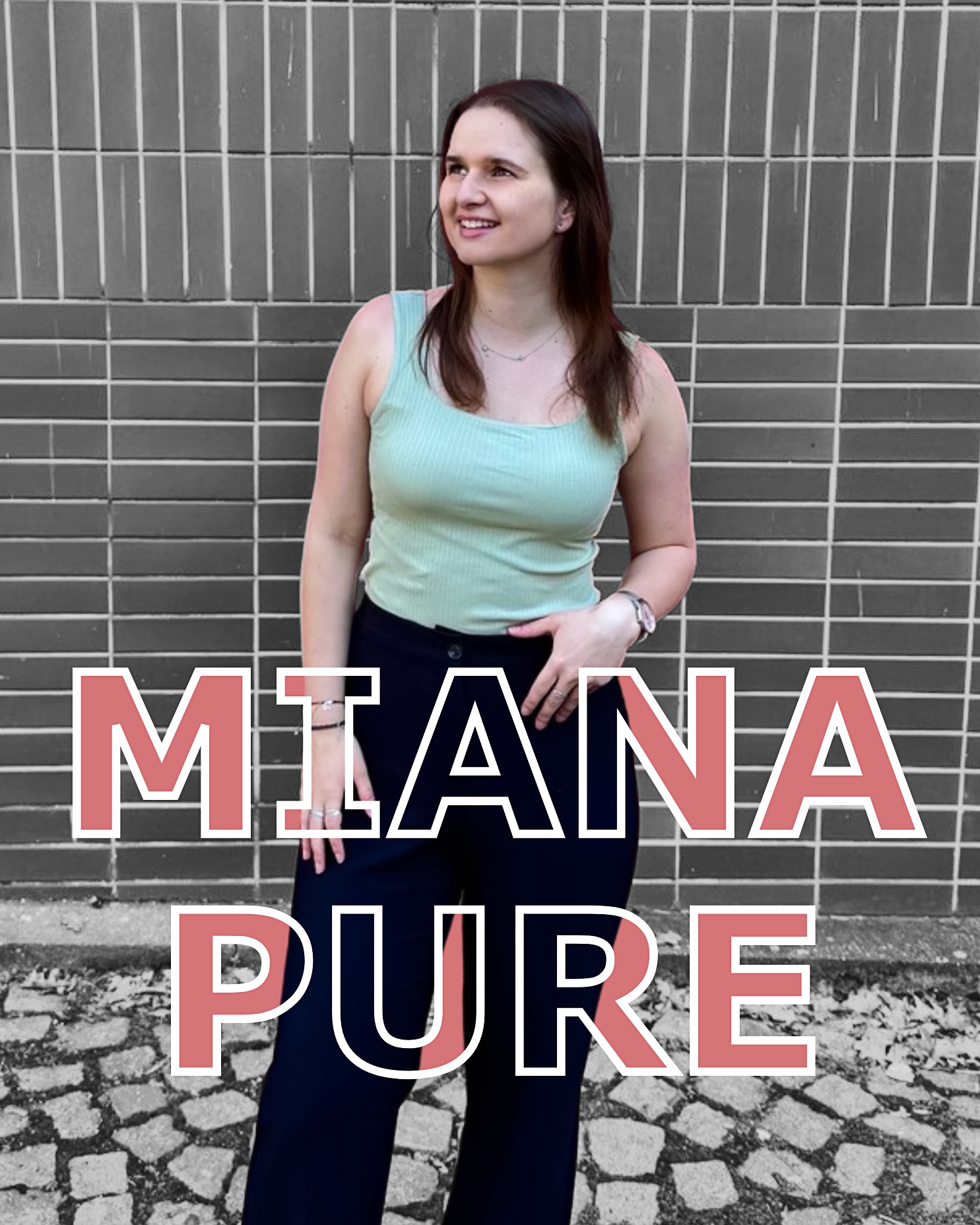 MIANA foto 1