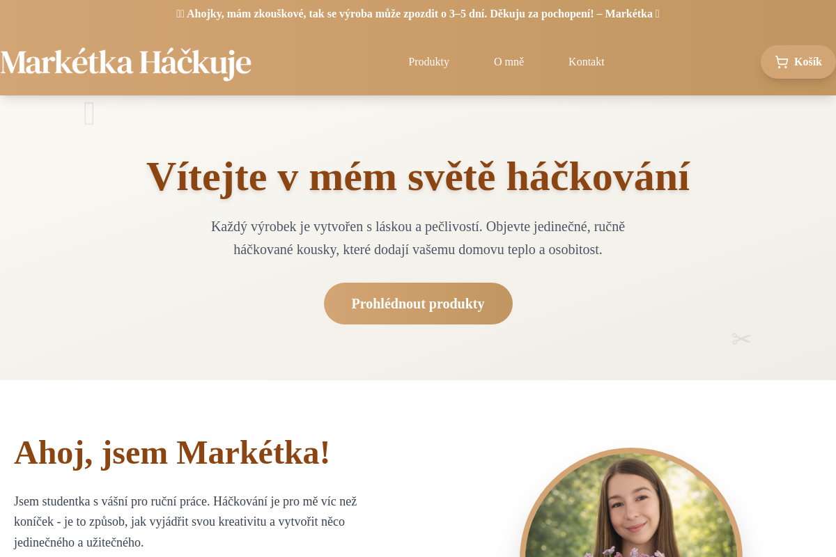 Markétka Háčkuje